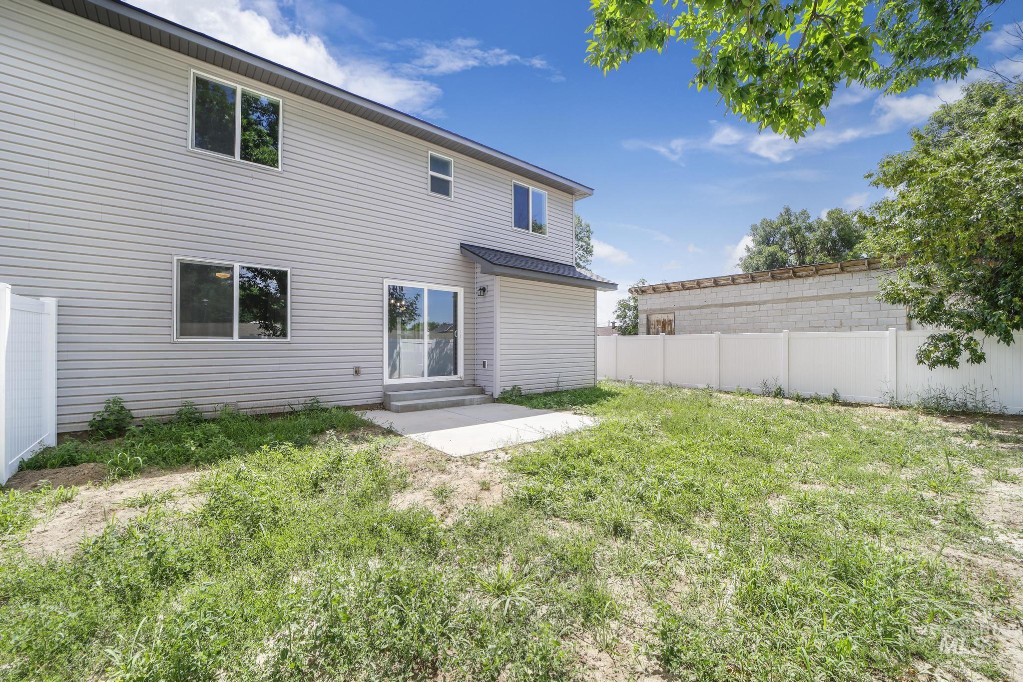 171 & 175 Woody Way, Jerome, Idaho 83338, 4 Bedrooms, 2.5 Bathrooms, Residential Income For Sale, Price $750,000, 98923771