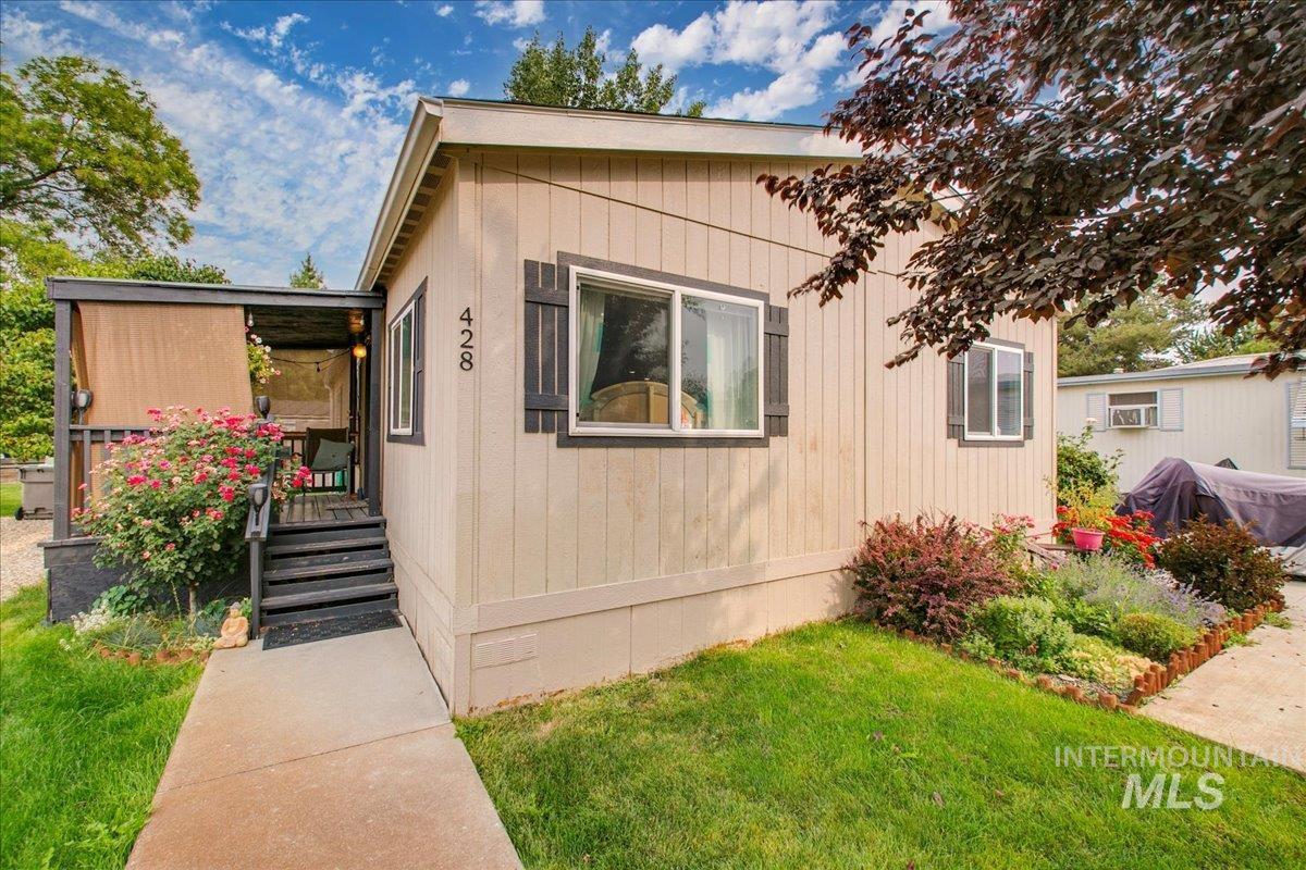 428 Mesquite St, Boise, Idaho 83713, 3 Bedrooms, 2 Bathrooms, Residential For Sale, Price $115,000, 98923782