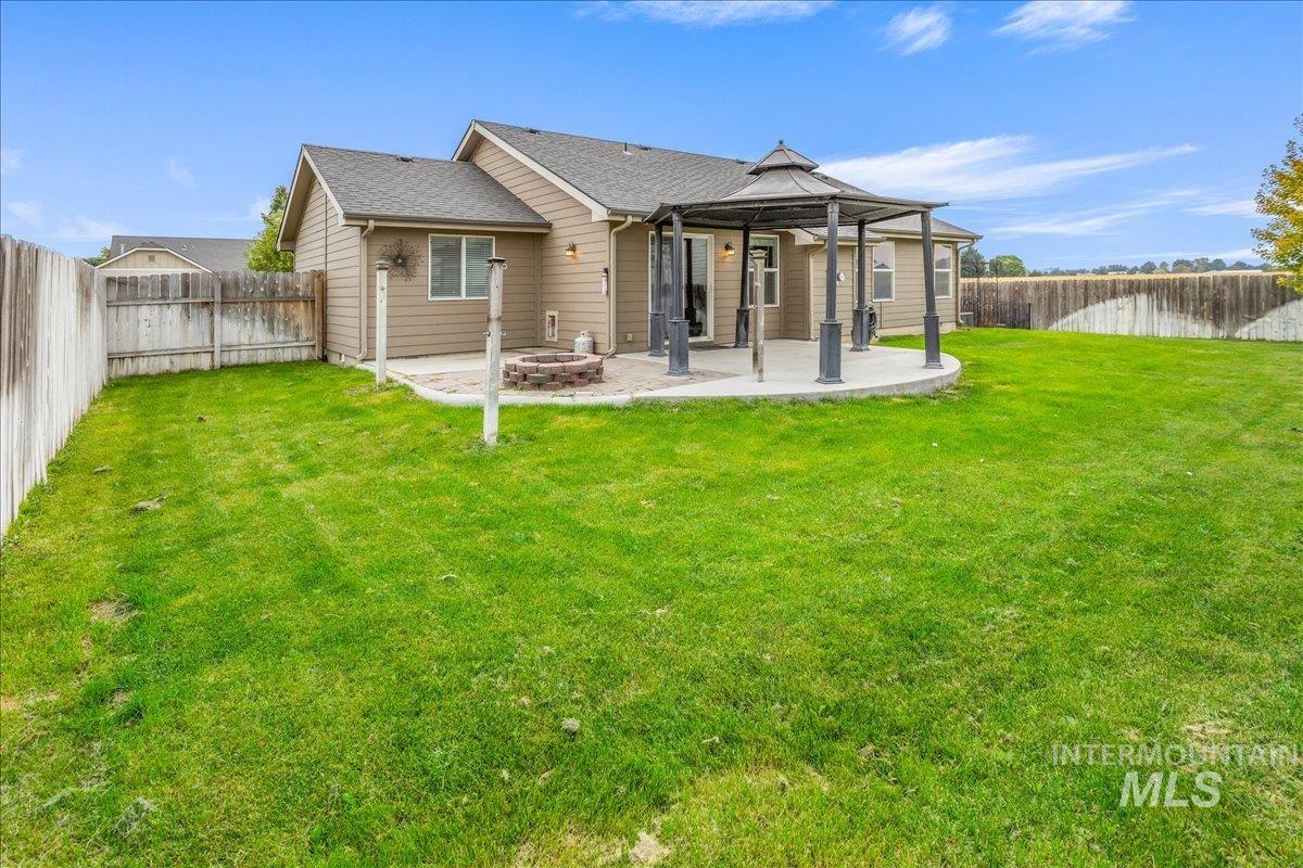 11366 W Cathedral St., Nampa, Idaho 83651, 3 Bedrooms, 2 Bathrooms, Residential For Sale, Price $399,000,MLS 98923783