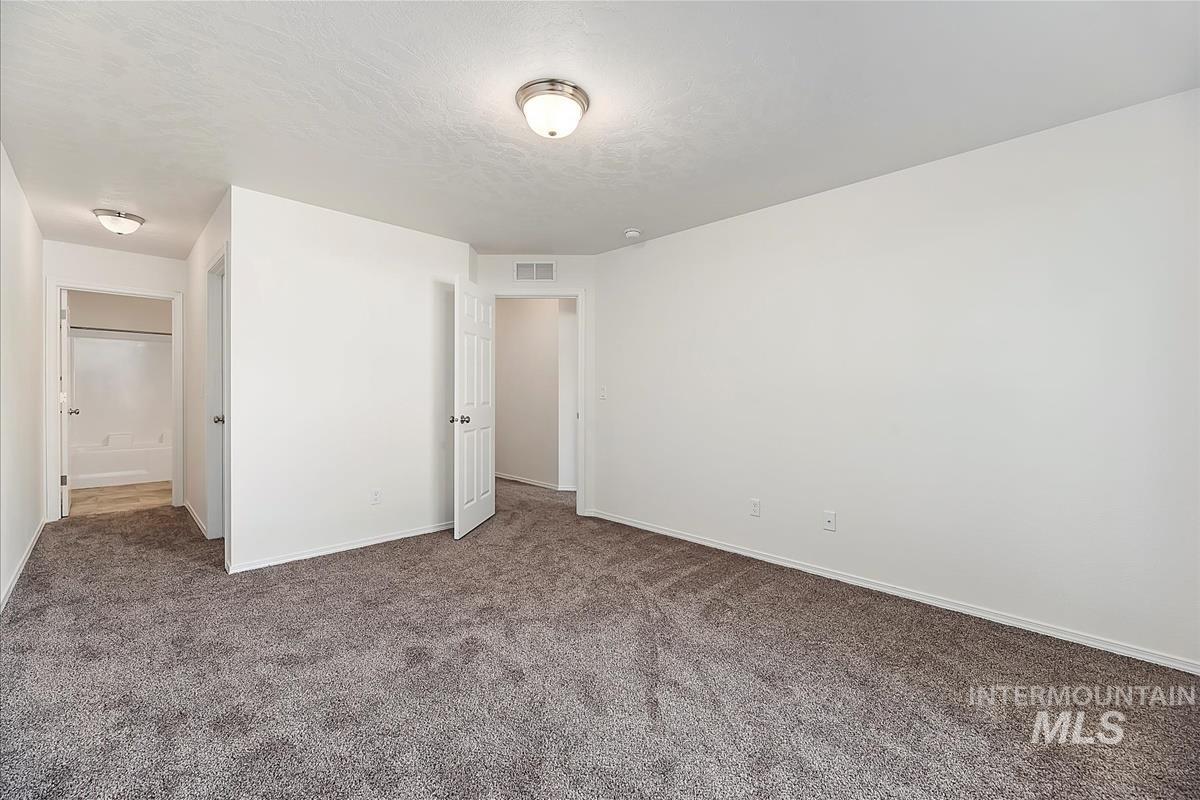 47 N Fairview St., Nampa, Idaho 83651, 3 Bedrooms, 2 Bathrooms, Residential Income For Sale, Price $650,000, 98923786