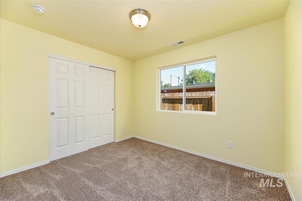47 N Fairview St., Nampa, Idaho 83651, 3 Bedrooms, 2 Bathrooms, Residential Income For Sale, Price $650,000, 98923786
