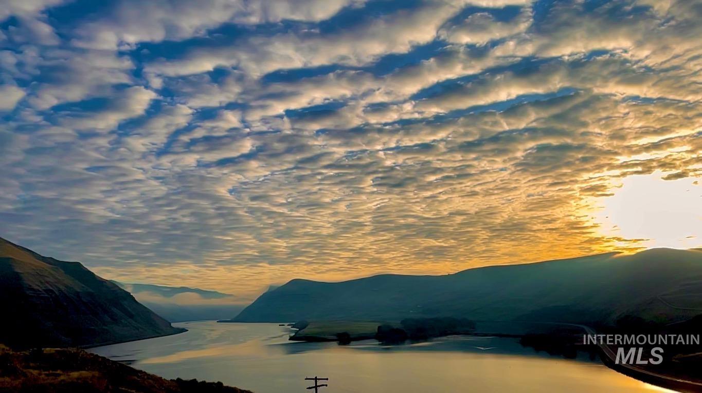 925 Westlake Road, Clarkston, Washington 99403, Land For Sale, Price $230,000, 98923816