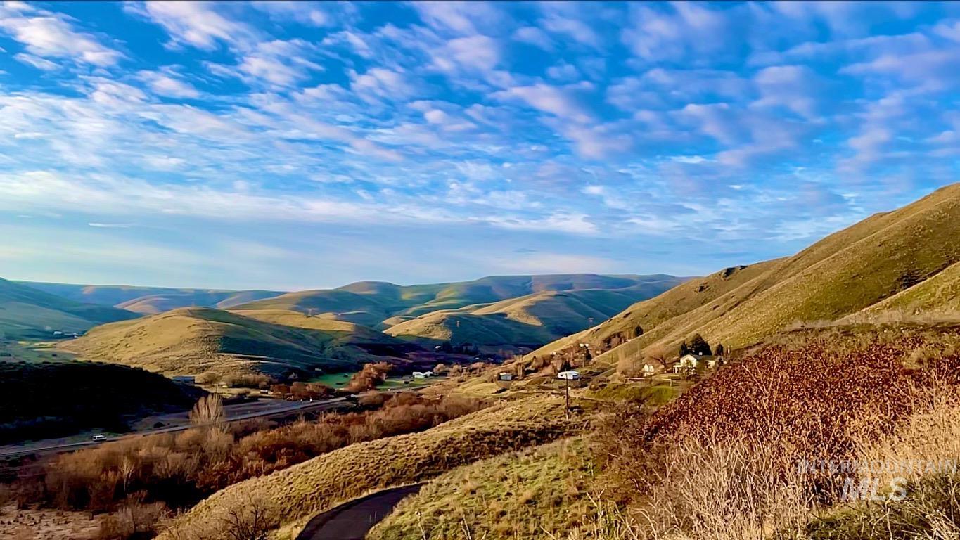 925 Westlake Road, Clarkston, Washington 99403, Land For Sale, Price $230,000, 98923816