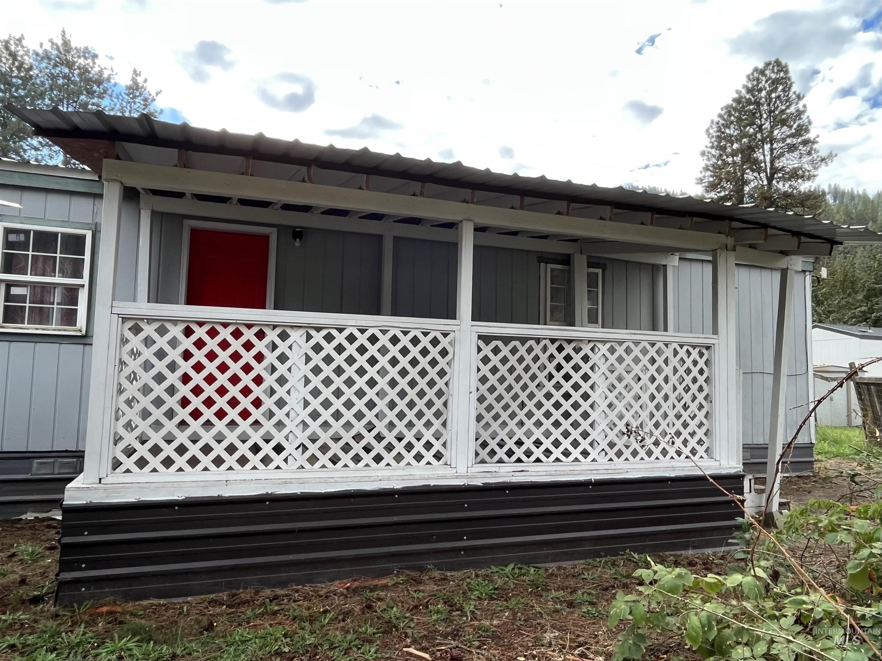 11 Chinook Ln, Orofino, Idaho 83544, 2 Bedrooms, 2 Bathrooms, Residential For Sale, Price $49,900, 98923850