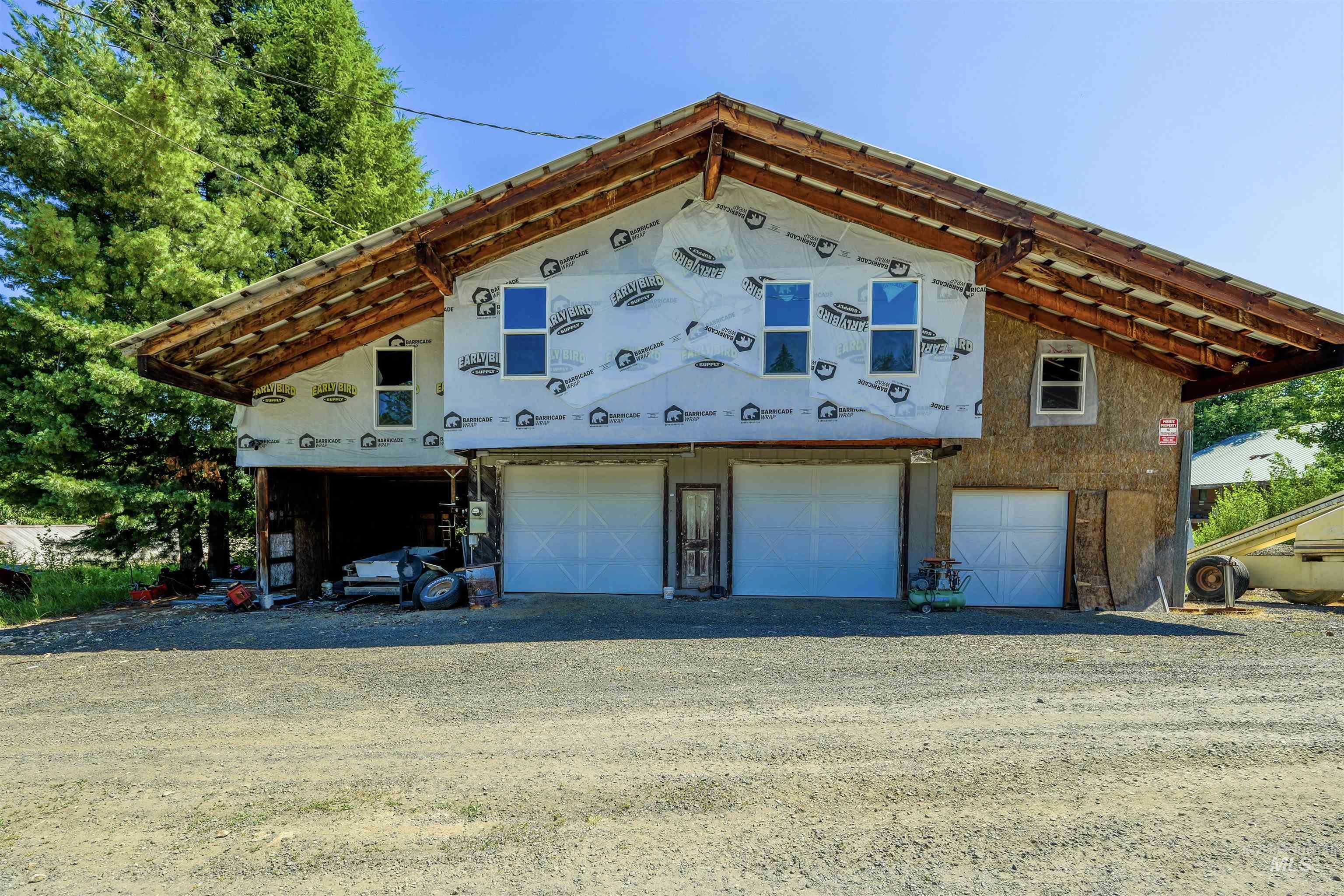 106 S 2nd St, Elk River, Idaho 83827, 3 Bedrooms, 1.5 Bathrooms, Residential For Sale, Price $449,000,MLS 98923912