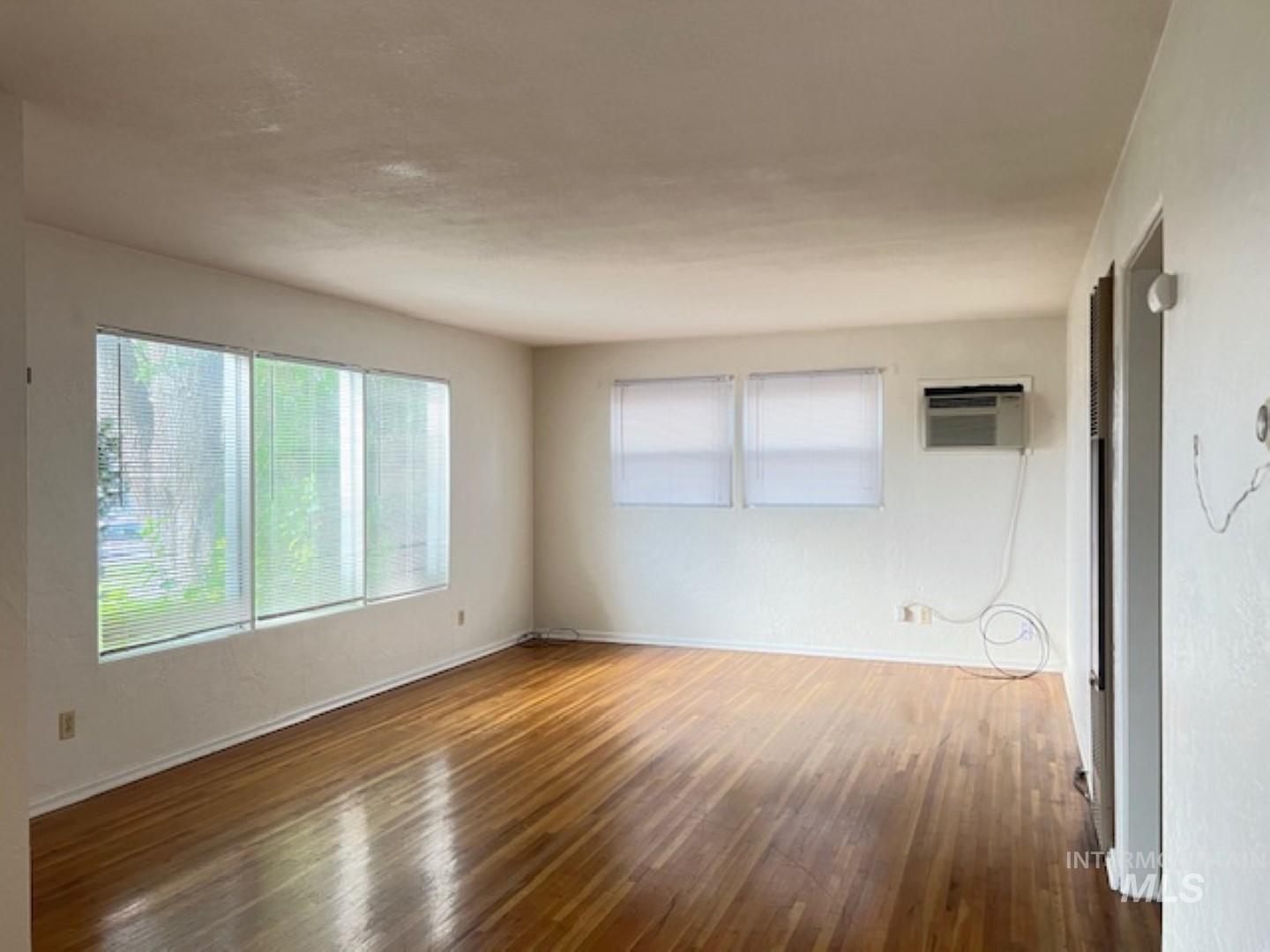 227 Prospect Ave, Lewiston, Idaho 83501, 1 Bedroom, 1 Bathroom, Residential Income For Sale, Price $505,000, 98924021