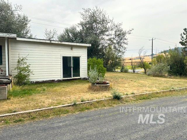 3336 E HWY 8 #1, Moscow, Idaho 83871, 2 Bedrooms, 2 Bathrooms, Residential For Sale, Price $119,500, 98924057