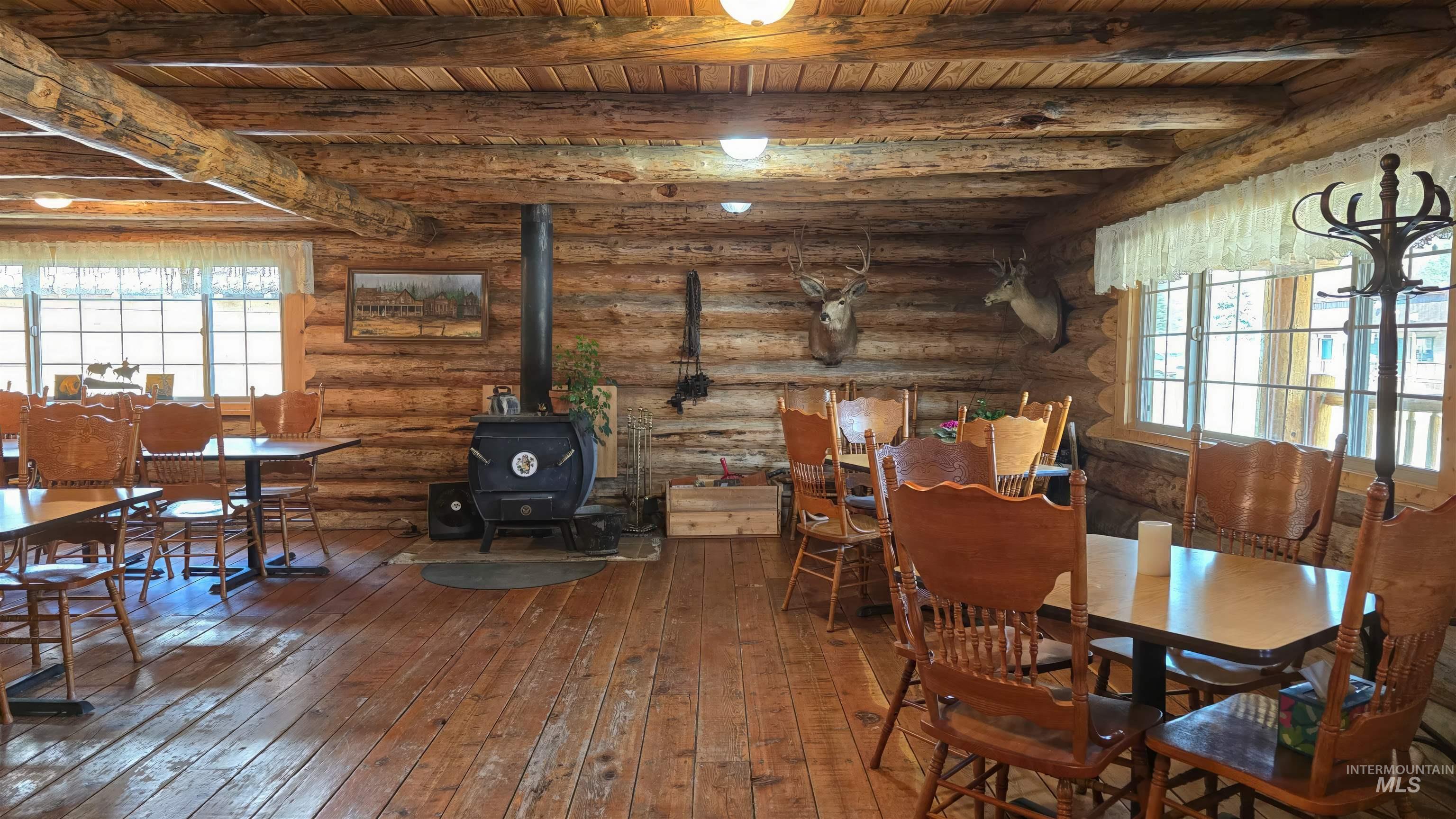 2742 Dixie Road, Dixie, Idaho 83525, 9 Bedrooms, 5 Bathrooms, Residential For Sale, Price $1,199,000, 98924058