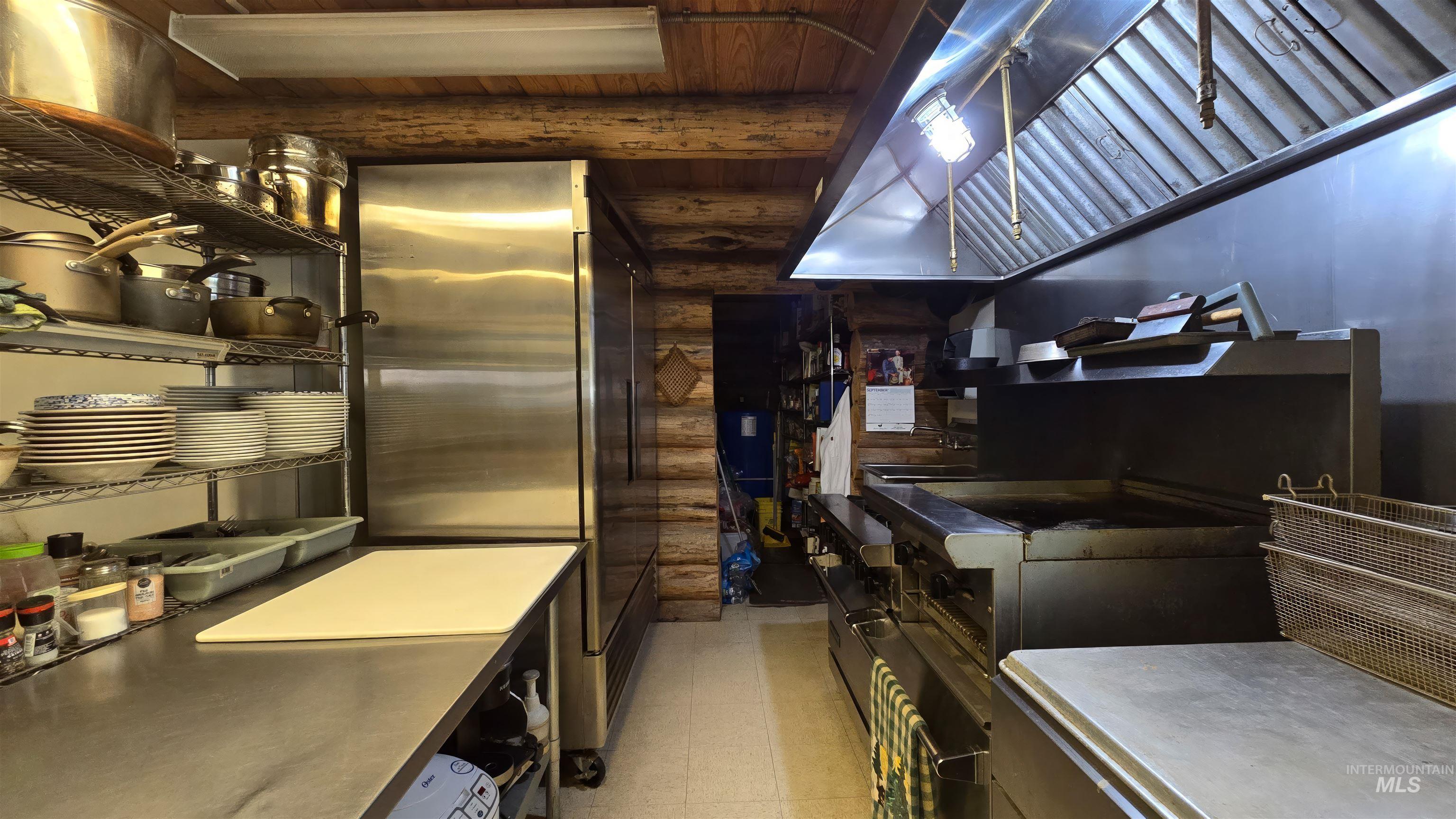 2742 Dixie Road, Dixie, Idaho 83525, 9 Bedrooms, 5 Bathrooms, Residential For Sale, Price $1,199,000, 98924058