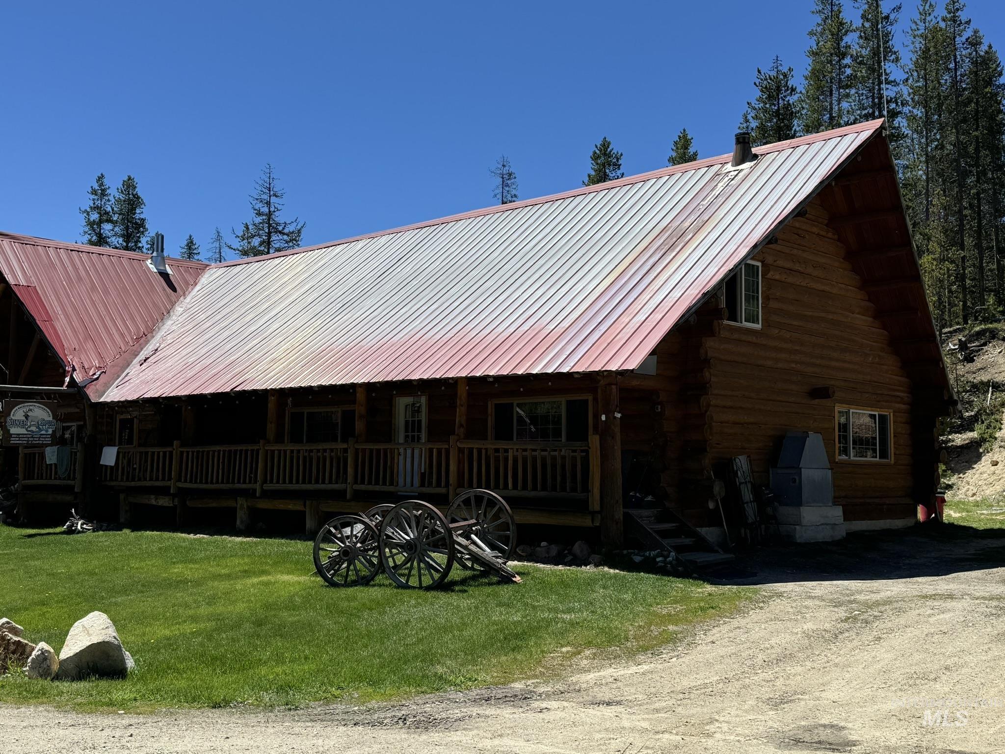 2742 Dixie Road, Dixie, Idaho 83525, 9 Bedrooms, 5 Bathrooms, Residential For Sale, Price $1,199,000, 98924058