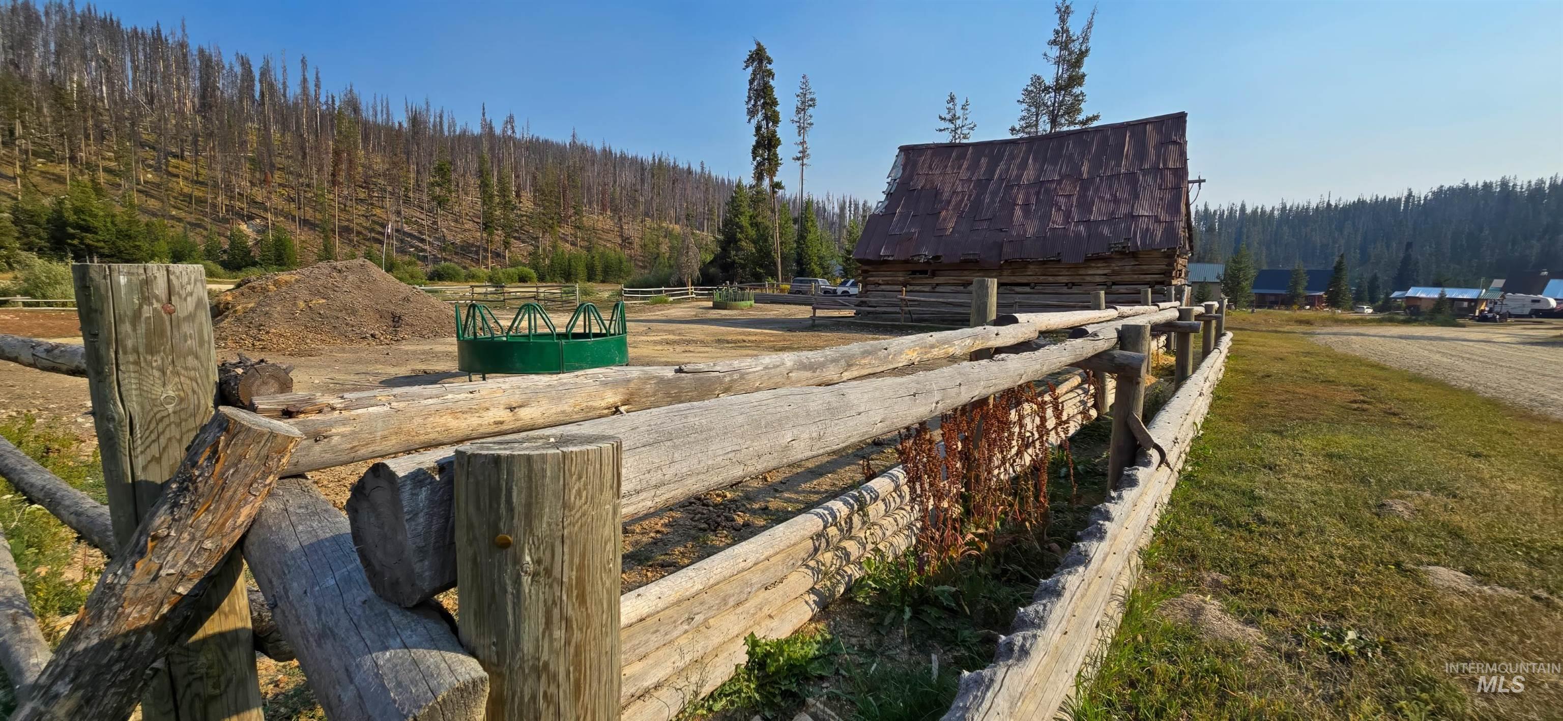 2742 Dixie Road, Dixie, Idaho 83525, 9 Bedrooms, 5 Bathrooms, Residential For Sale, Price $1,199,000, 98924058