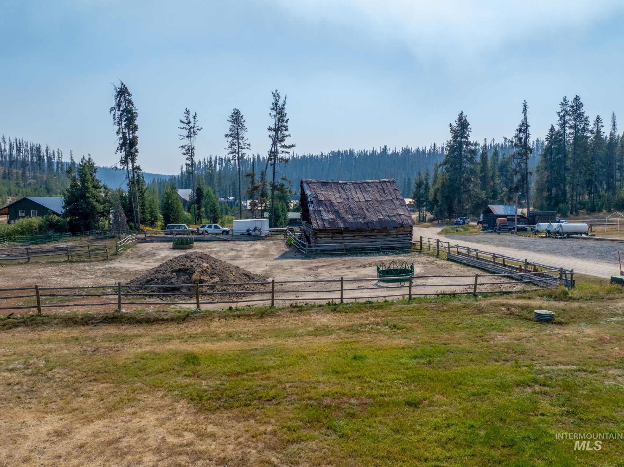 2742 Dixie Road, Dixie, Idaho 83525, 9 Bedrooms, 5 Bathrooms, Residential For Sale, Price $1,199,000, 98924058