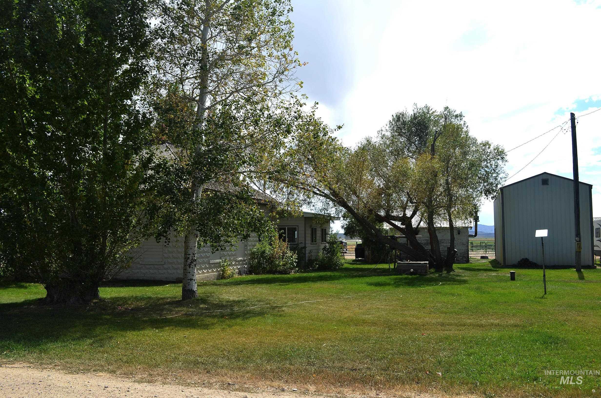 05 W 100 S, Fairfield, Idaho 83327-0000, 3 Bedrooms, 3 Bathrooms, Residential For Sale, Price $850,000,MLS 98924068