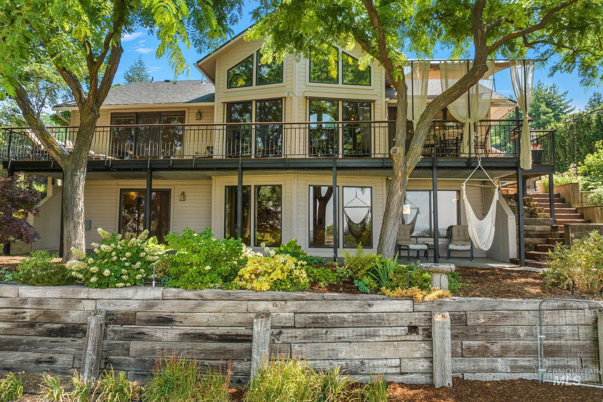 2603 N Peregrine Place, Boise, Idaho 83702, 4 Bedrooms, 3 Bathrooms, Residential For Sale, Price $1,095,900,MLS 98924071