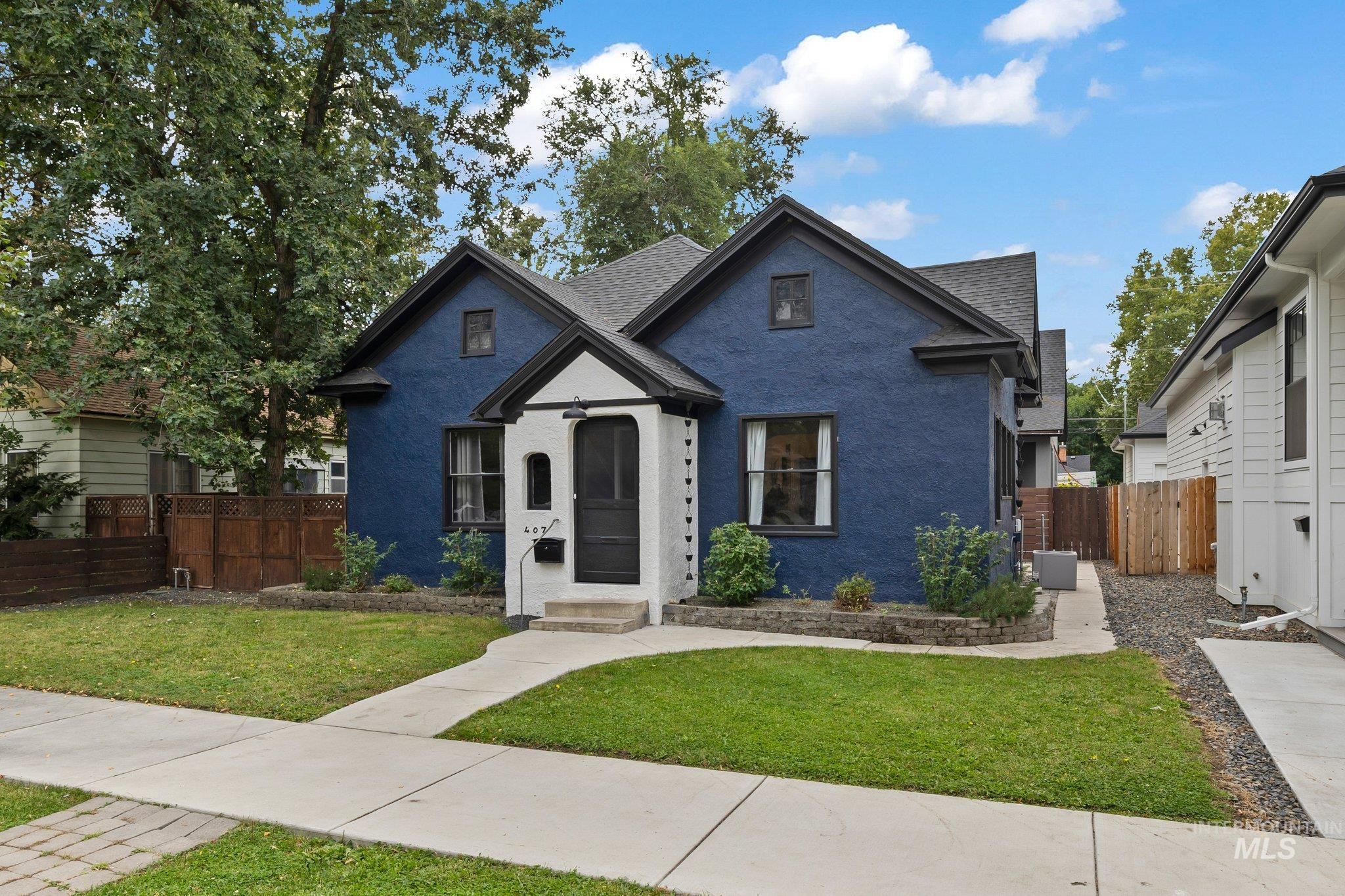 407 Ofarrell, Boise, Idaho 83702, 3 Bedrooms, 2 Bathrooms, Residential Income For Sale, Price $1,024,900, 98924100