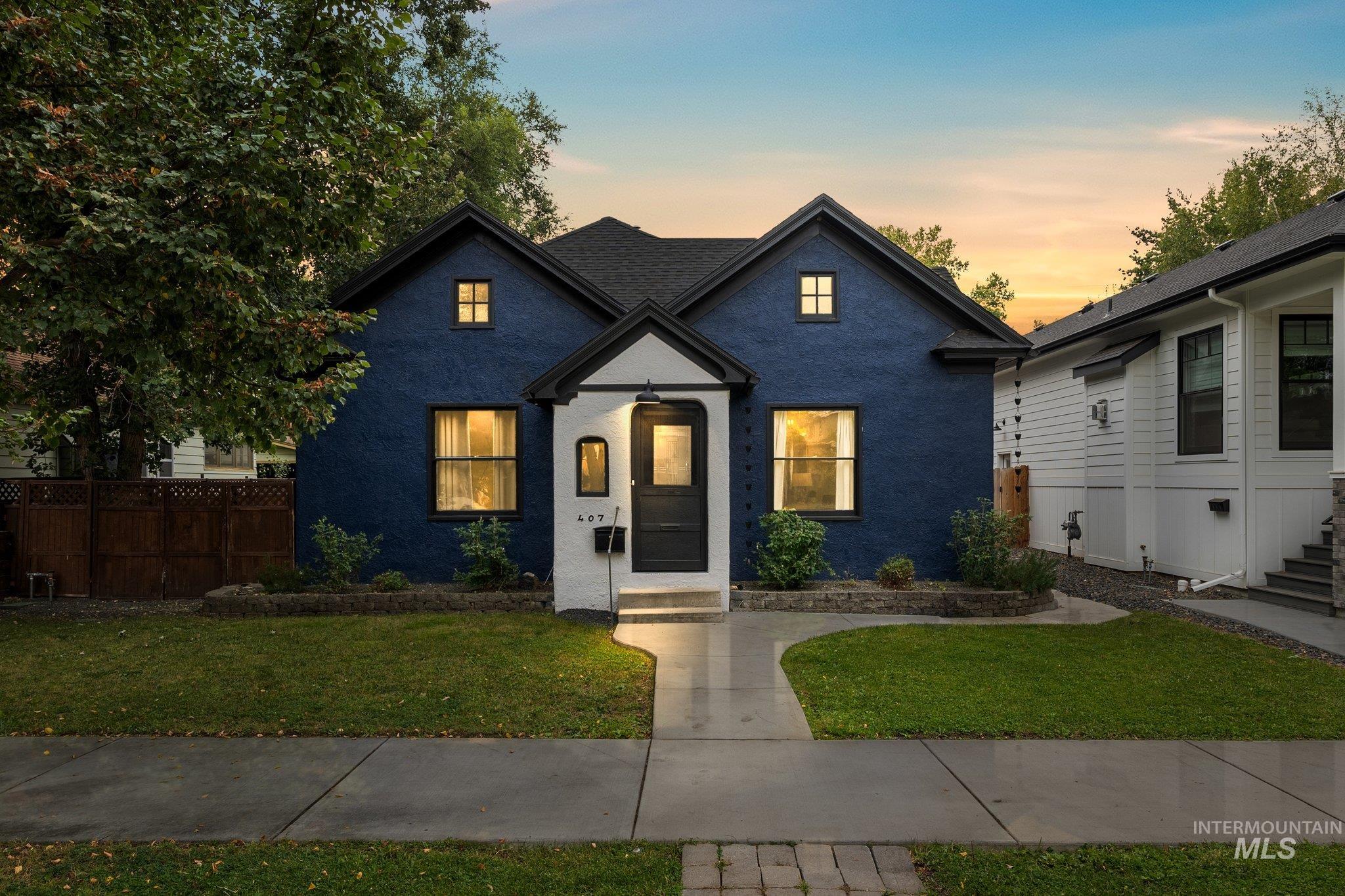 407 Ofarrell, Boise, Idaho 83702, 3 Bedrooms, 2 Bathrooms, Residential Income For Sale, Price $1,024,900, 98924100