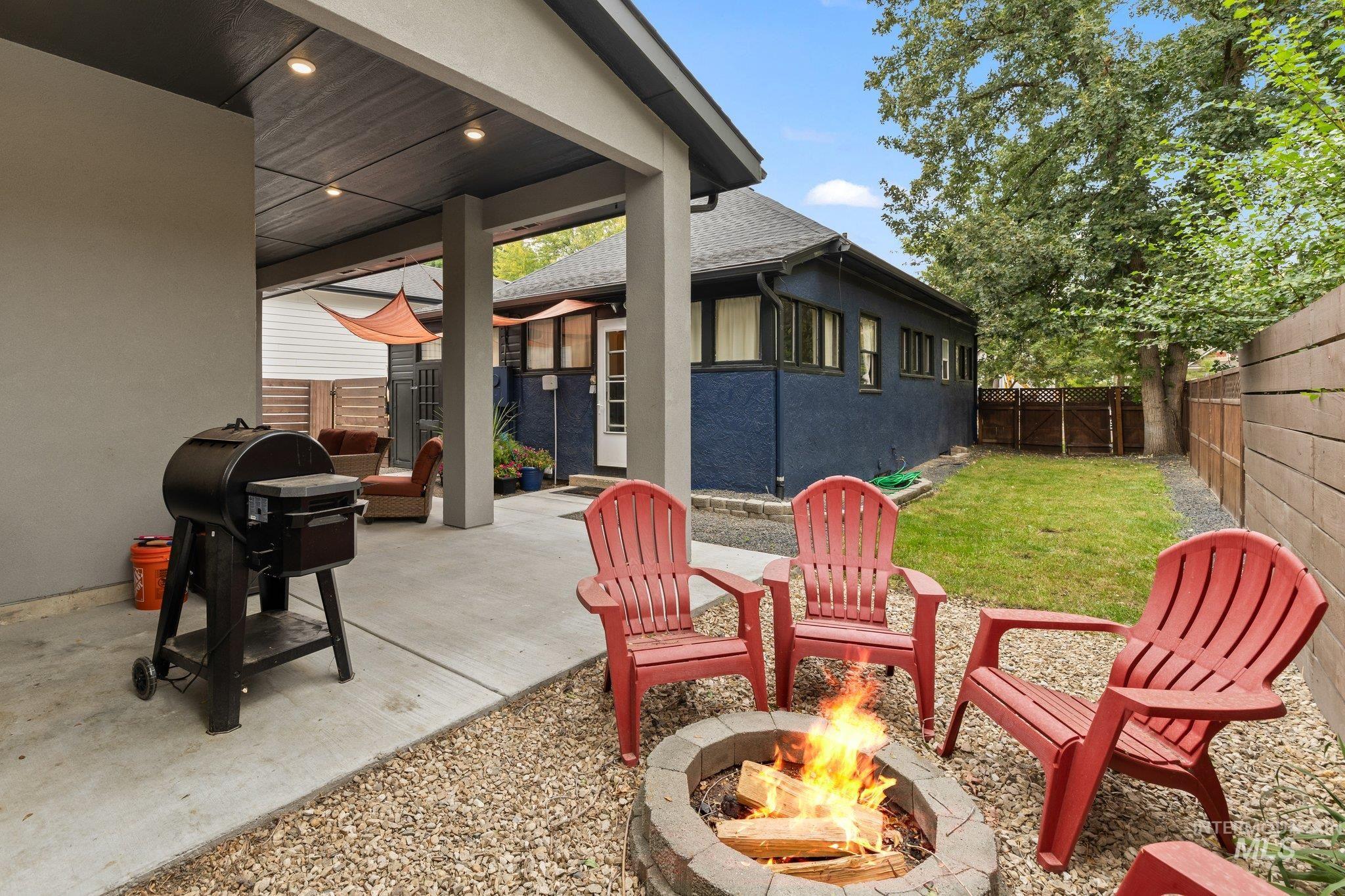 407 Ofarrell, Boise, Idaho 83702, 3 Bedrooms, 2 Bathrooms, Residential Income For Sale, Price $1,024,900, 98924100