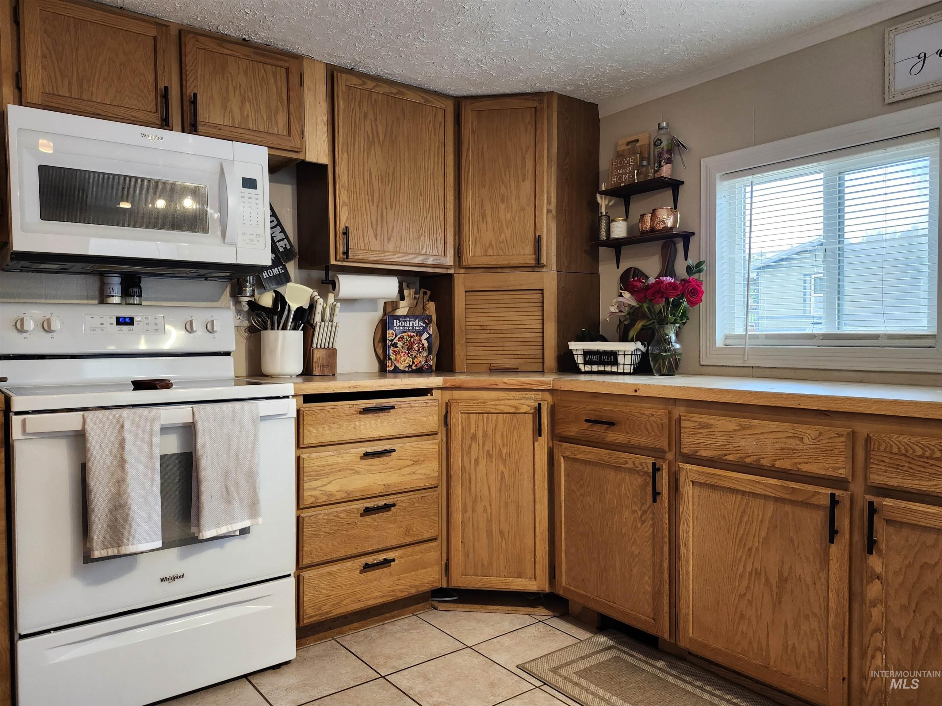 411 N Almon, Moscow, Idaho 83843, 2 Bedrooms, 1 Bathroom, Residential For Sale, Price $45,000, 98924116
