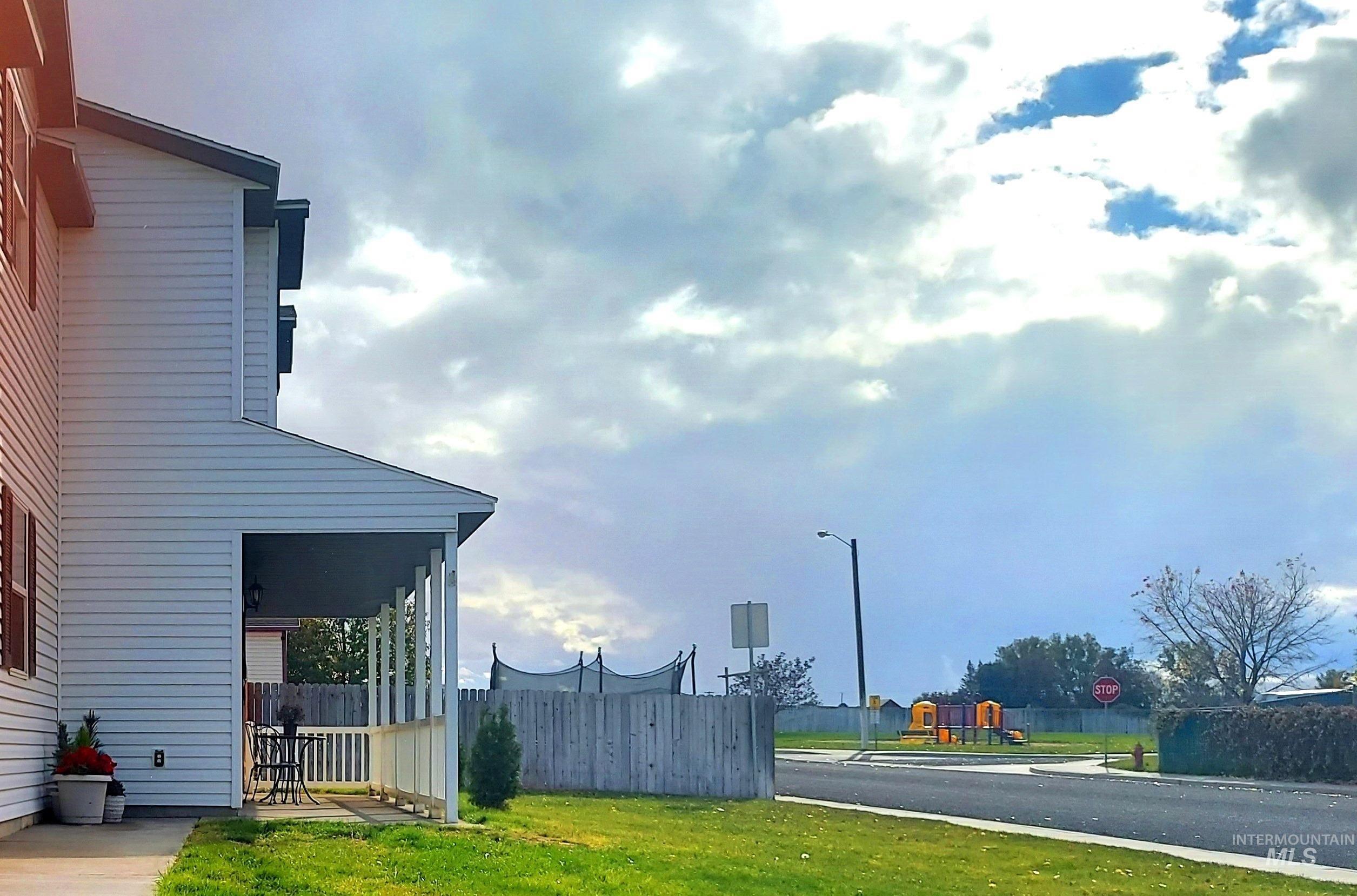 651 S Harrison Street, Twin Falls, Idaho 83301, 4 Bedrooms, 2.5 Bathrooms, Residential For Sale, Price $369,900, 98924133