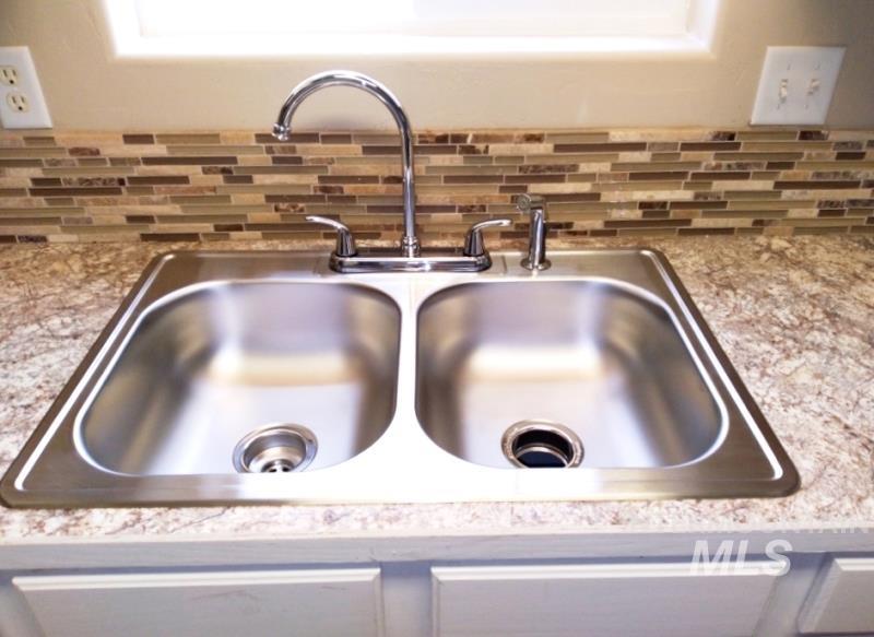 651 S Harrison Street, Twin Falls, Idaho 83301, 4 Bedrooms, 2.5 Bathrooms, Residential For Sale, Price $369,900, 98924133