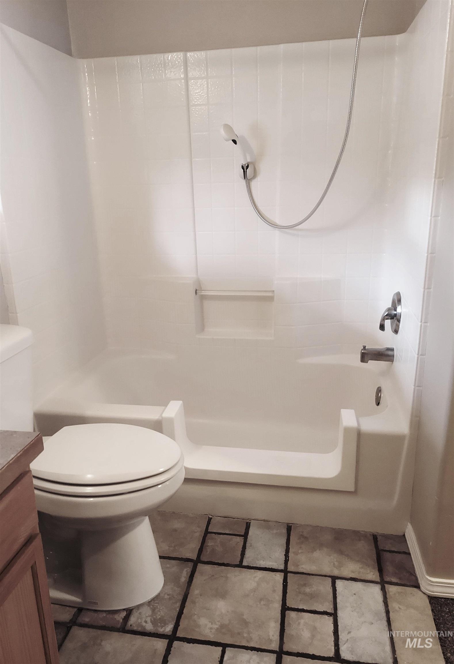 651 S Harrison Street, Twin Falls, Idaho 83301, 4 Bedrooms, 2.5 Bathrooms, Residential For Sale, Price $369,900, 98924133