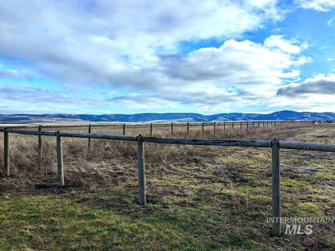 Lot 8 Clydesdale and Powell, Lewiston, Idaho 83501, Land For Sale, Price $299,900,MLS 98924139