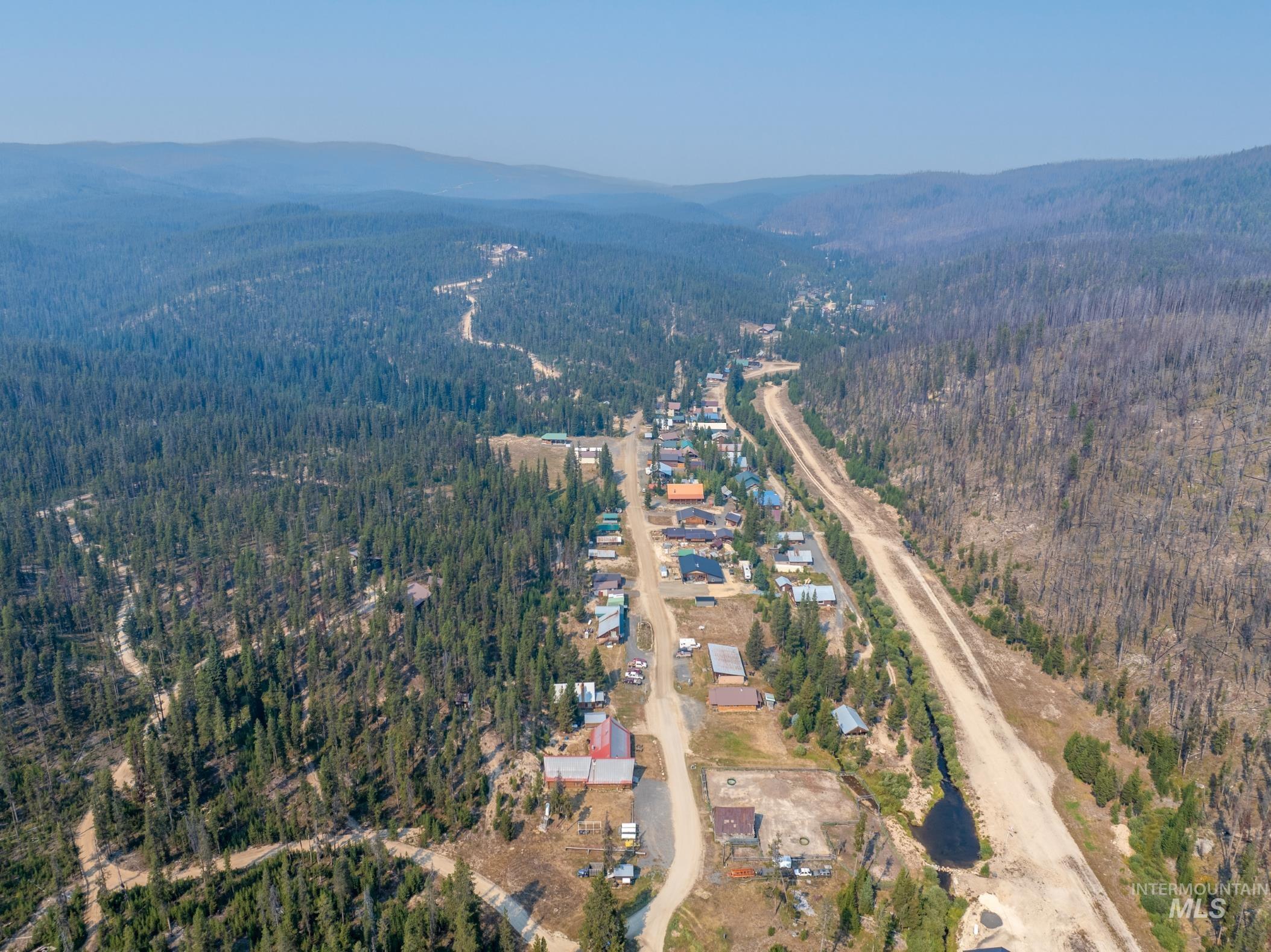 2732 & 2737 Dixie Rd, Dixie, Idaho 83525, 11 Bedrooms, 15 Rooms, Business/Commercial For Sale, Price $399,900, 98924149