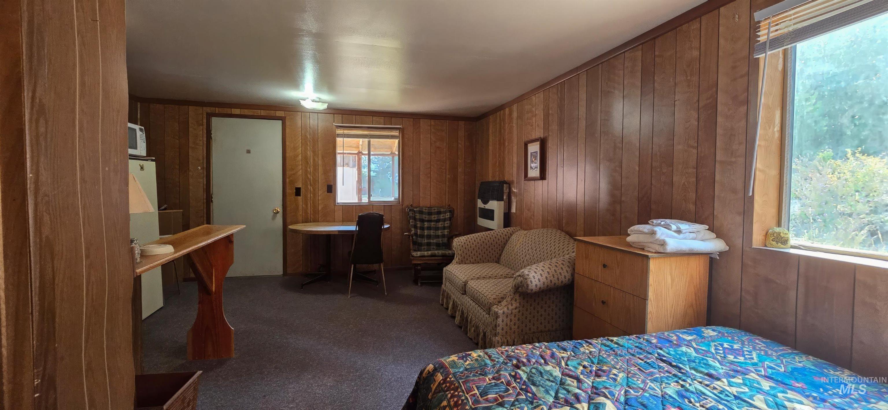 2732 & 2737 Dixie Rd, Dixie, Idaho 83525, 11 Bedrooms, 15 Rooms, Business/Commercial For Sale, Price $399,900, 98924149