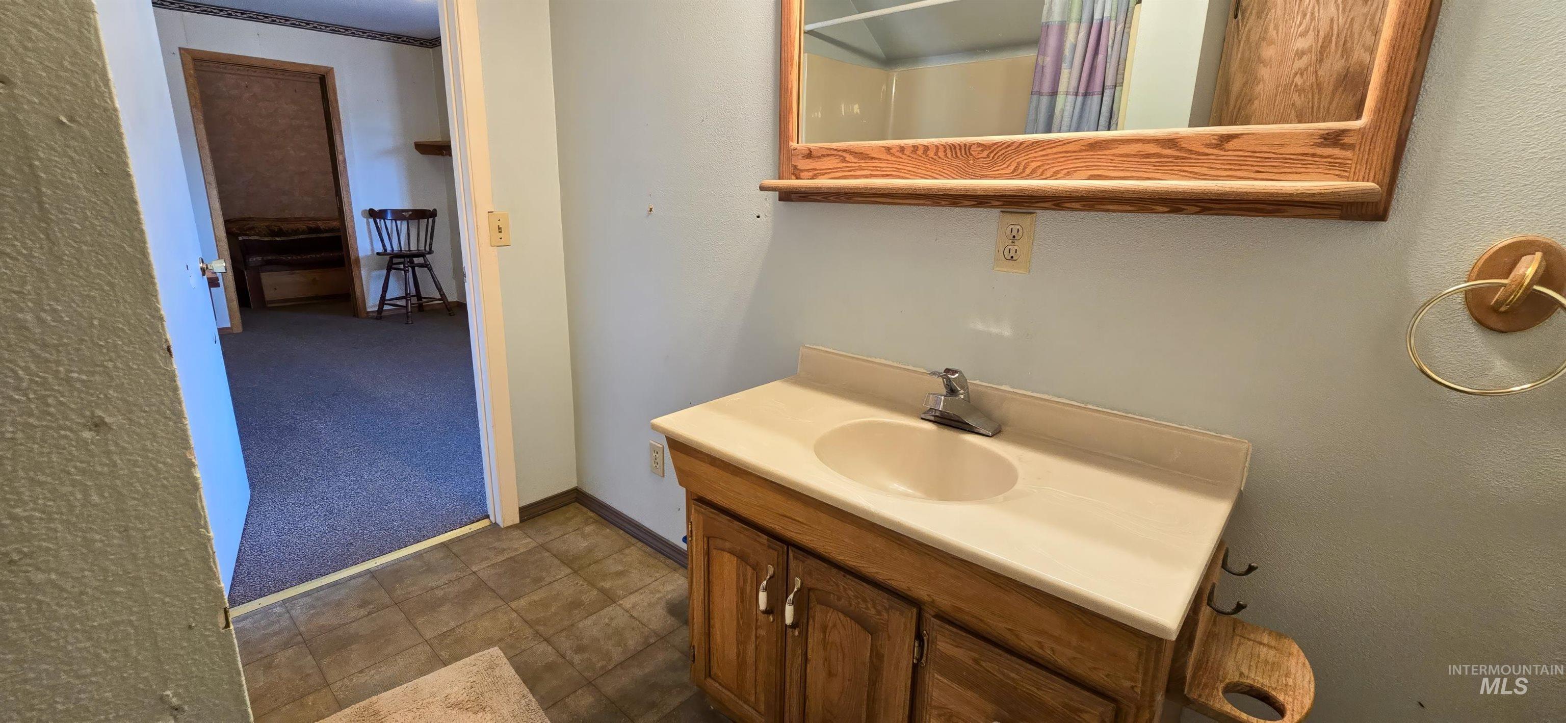 2732 & 2737 Dixie Rd, Dixie, Idaho 83525, 11 Bedrooms, 15 Rooms, Business/Commercial For Sale, Price $399,900, 98924149