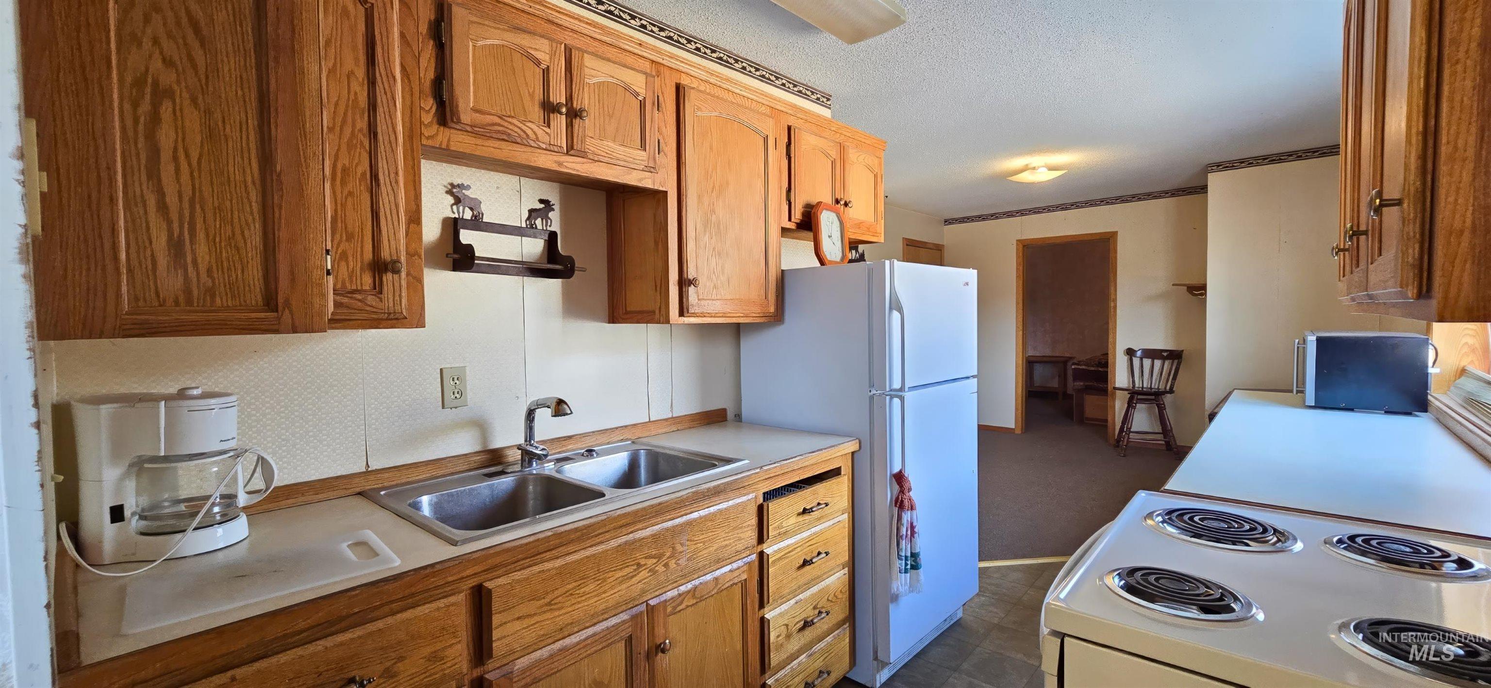 2732 & 2737 Dixie Rd, Dixie, Idaho 83525, 11 Bedrooms, 15 Rooms, Business/Commercial For Sale, Price $399,900, 98924149