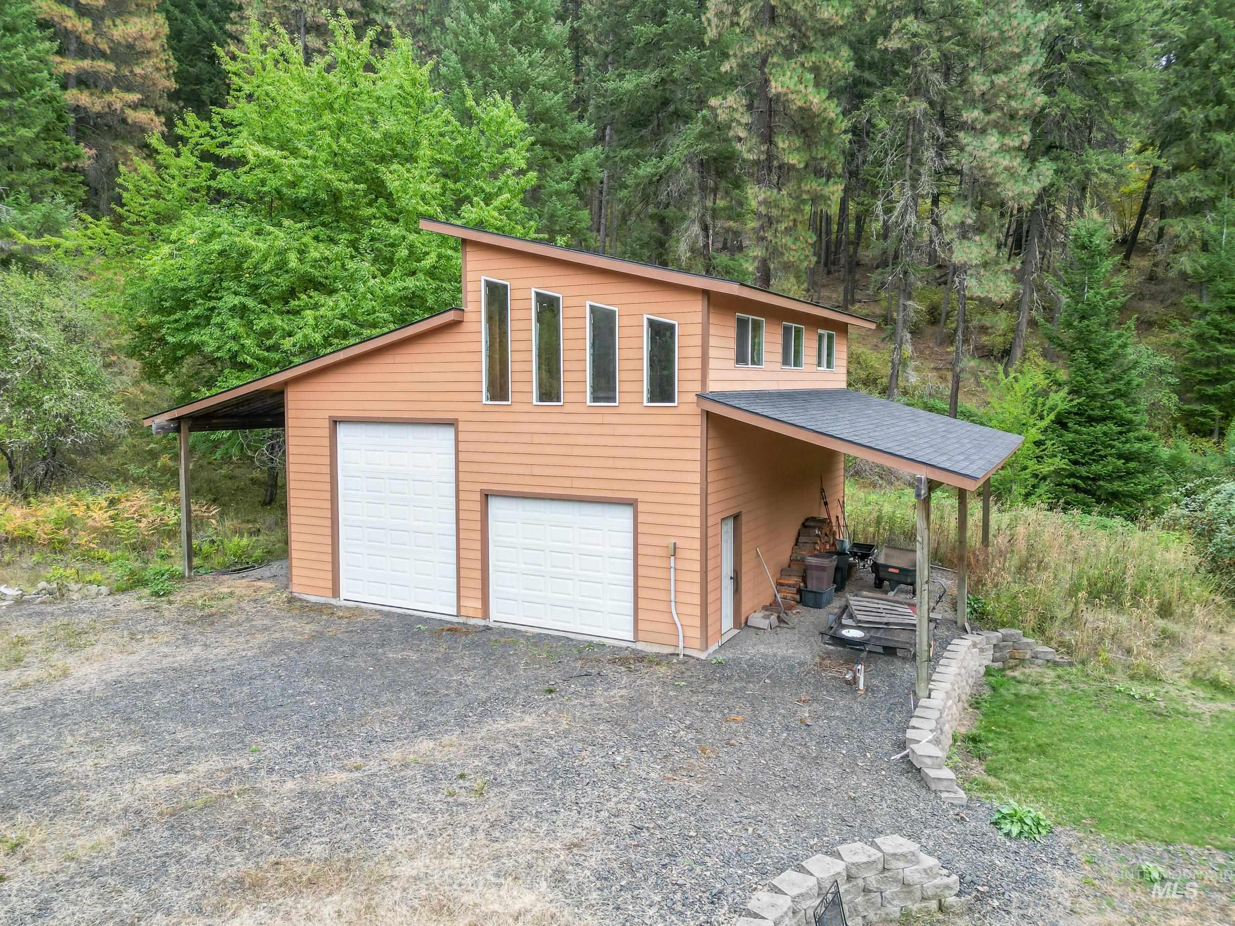 182 Big Pine Dr., Orofino, Idaho 83544, 3 Bedrooms, 2 Bathrooms, Residential For Sale, Price $499,900,MLS 98924177