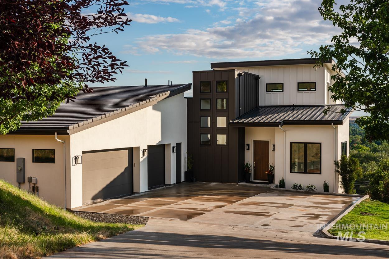1936 S Windstar Pl., Boise, Idaho 83712, 4 Bedrooms, 4 Bathrooms, Residential For Sale, Price $1,925,000, 98924190