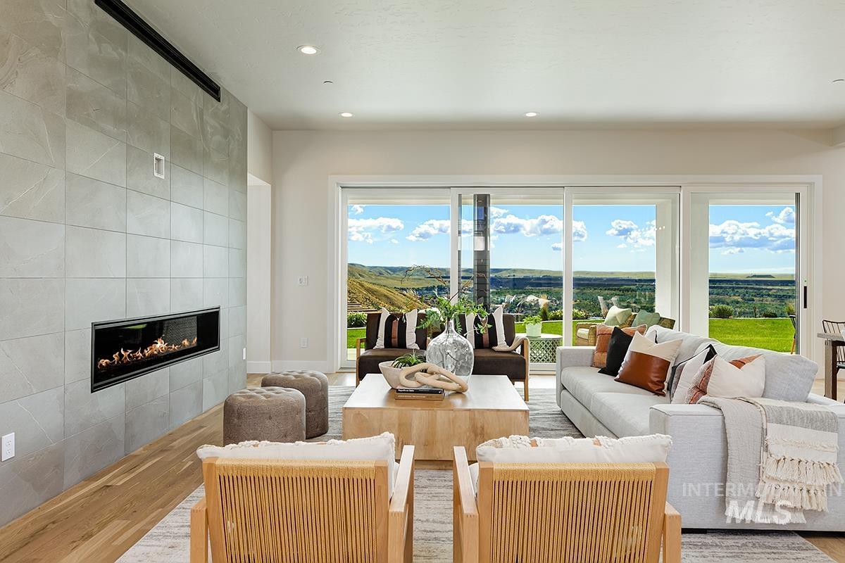 5813 E Marmount Ct., Boise, Idaho 83716, 5 Bedrooms, 4.5 Bathrooms, Residential For Sale, Price $2,299,990, 98924234