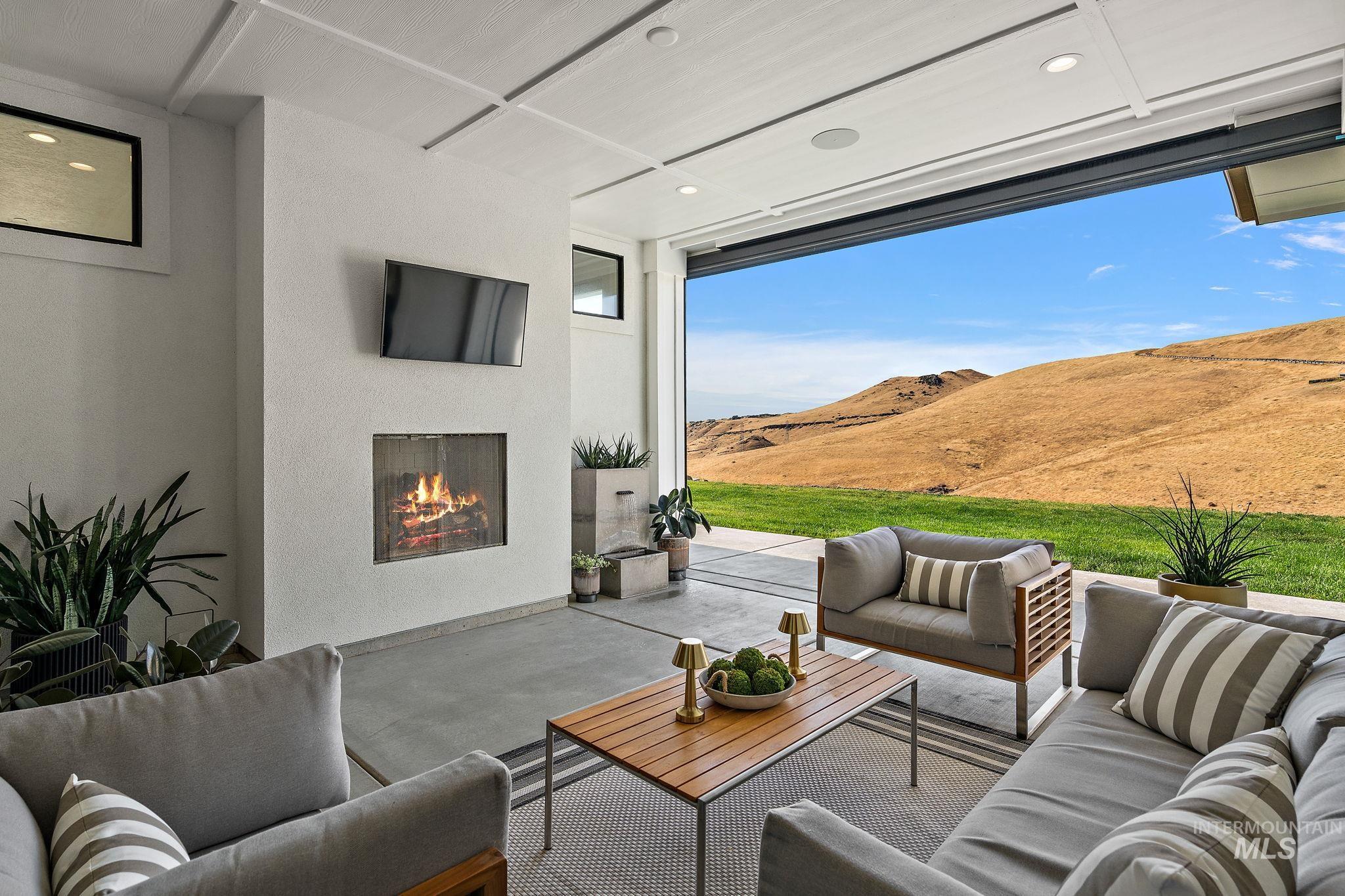 5788 E Marmount, Boise, Idaho 83713, 6 Bedrooms, 4 Bathrooms, Residential For Sale, Price $2,075,000, 98924276