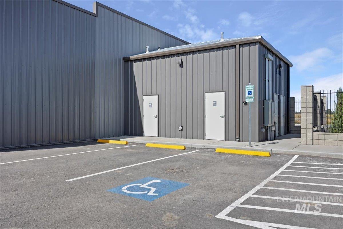 501 Del Dr - B33, Jerome, Idaho 83338, Business/Commercial For Sale, Price $202,650, 98924283