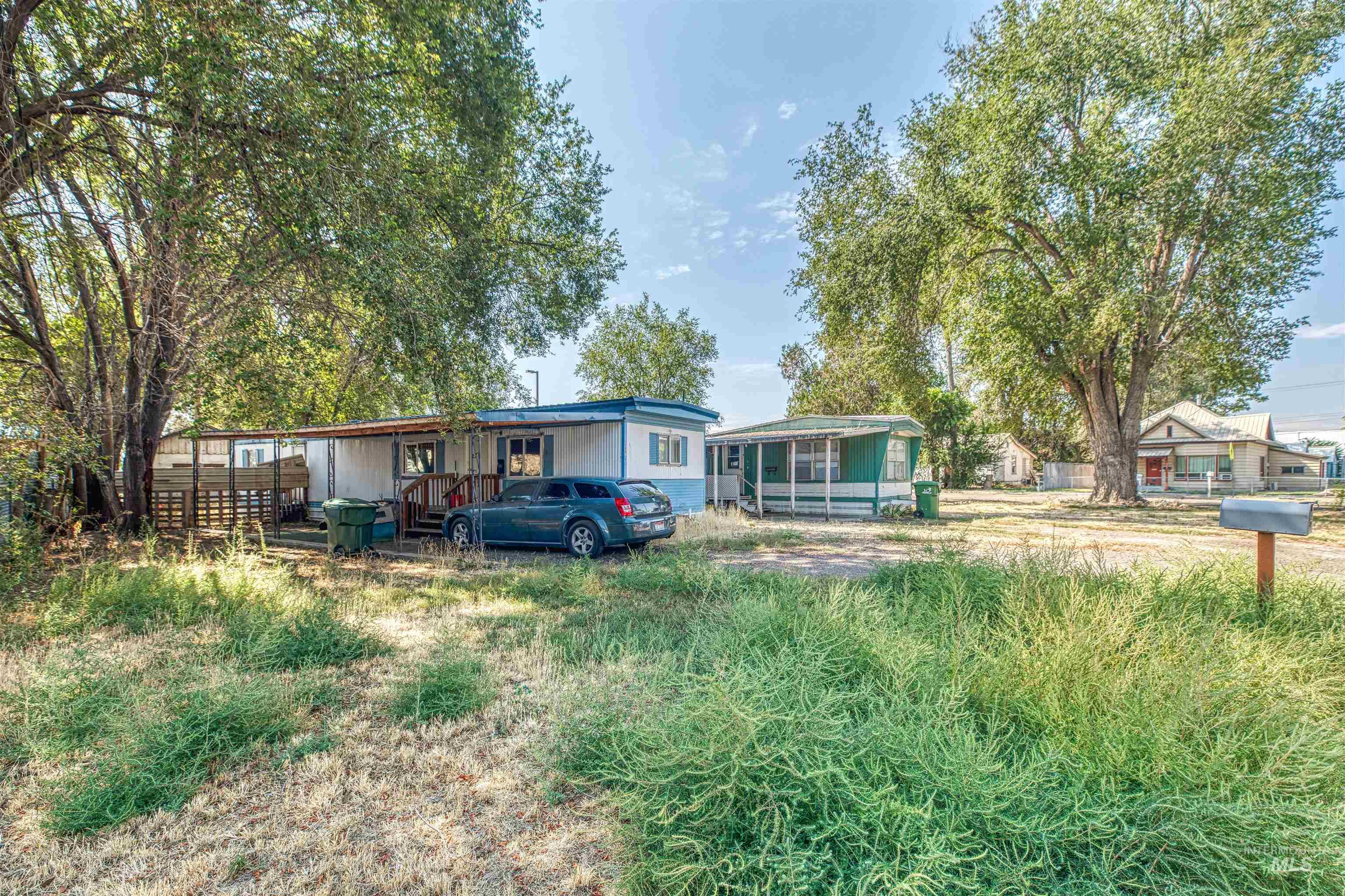 257 D St and 448 Bryant St, Vale, Oregon 97918, 5 Bedrooms, Business/Commercial For Sale, Price $175,000, 98924310