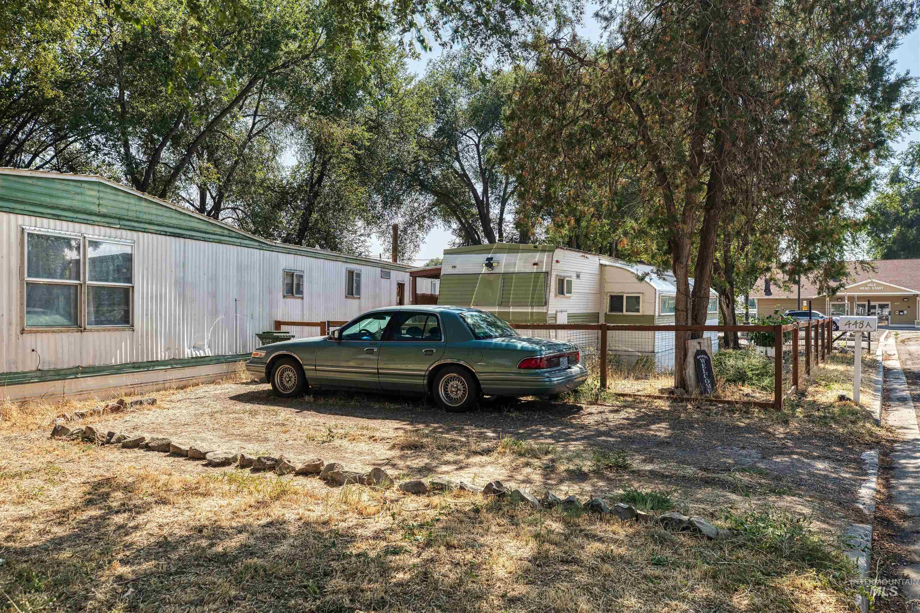 257 D St and 448 Bryant St, Vale, Oregon 97918, 5 Bedrooms, Business/Commercial For Sale, Price $175,000, 98924310