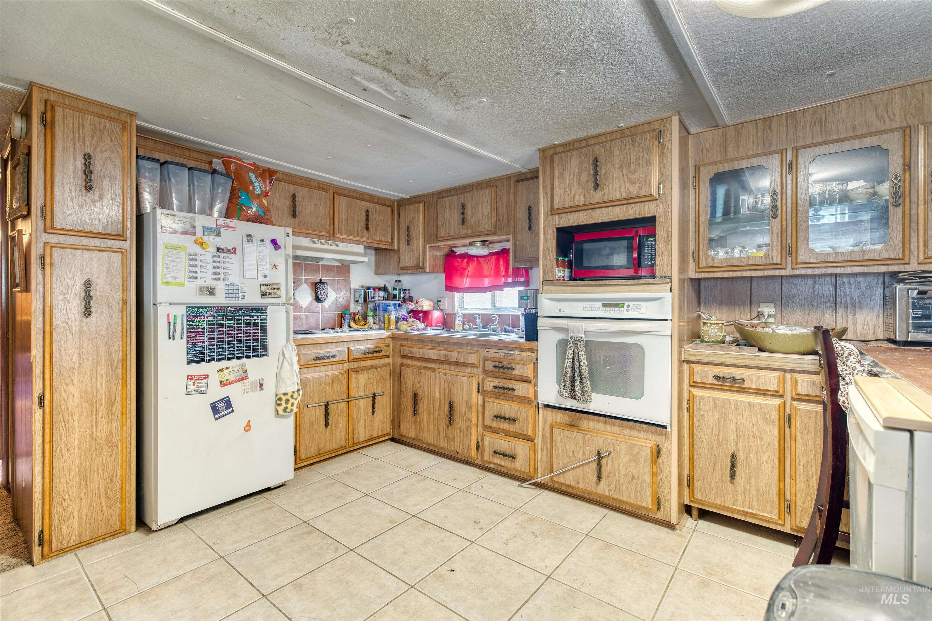 257 D St and 448 Bryant St, Vale, Oregon 97918, 5 Bedrooms, Business/Commercial For Sale, Price $175,000, 98924310