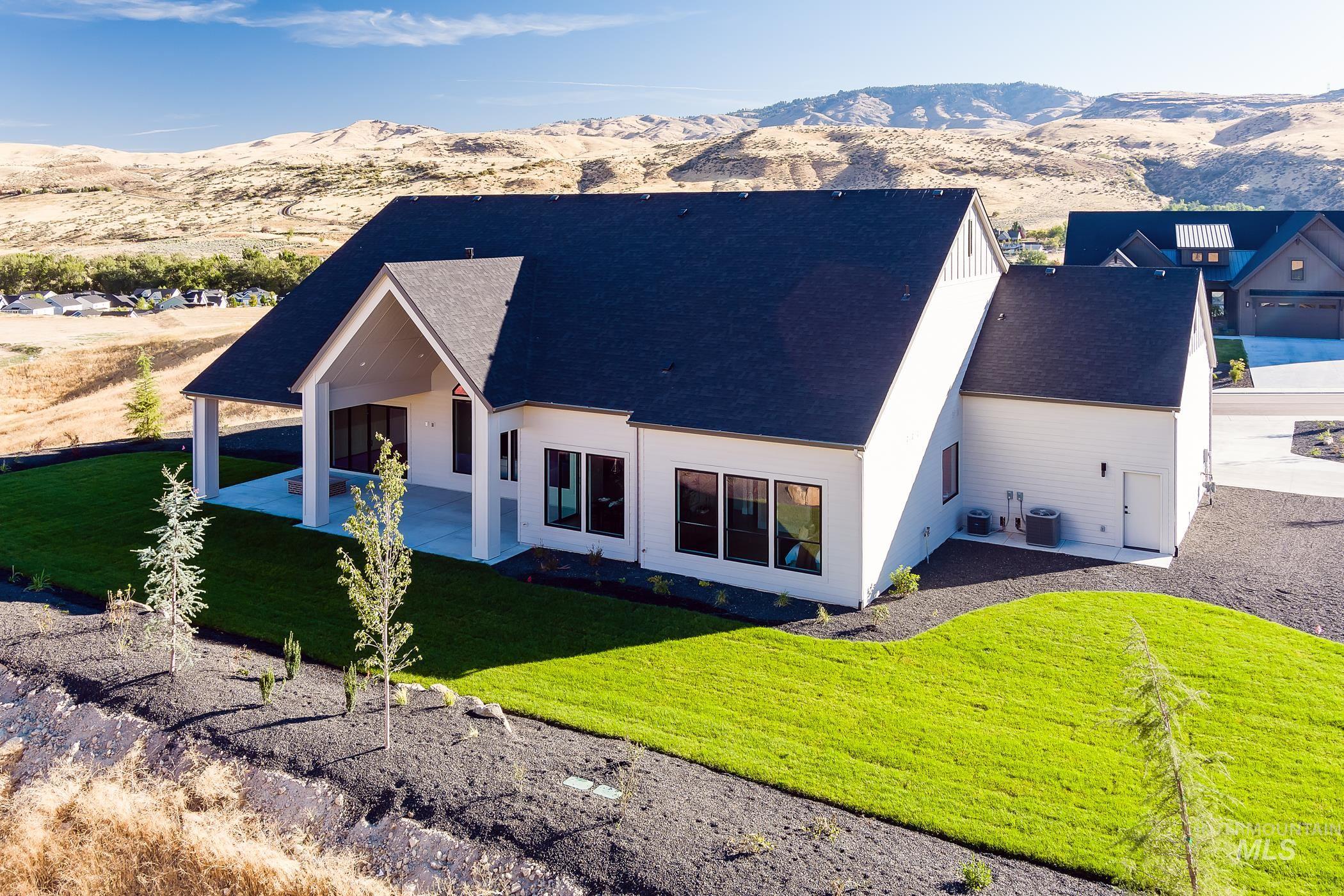 11575 N Elk Ridge Way, Boise, Idaho 83714, 4 Bedrooms, 3.5 Bathrooms, Residential For Sale, Price $1,700,000, 98924344