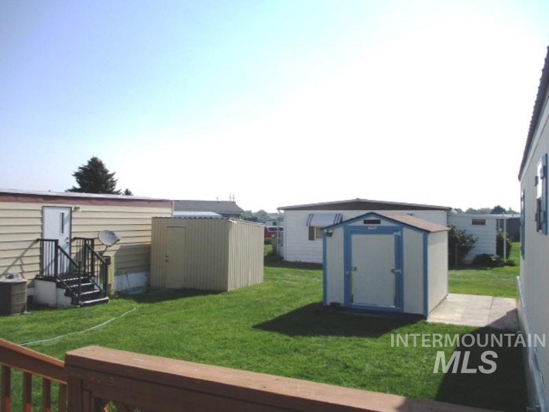 450 Pole Line Rd, Twin Falls, Idaho 83301, 3 Bedrooms, 2 Bathrooms, Residential For Sale, Price $79,900, 98924386