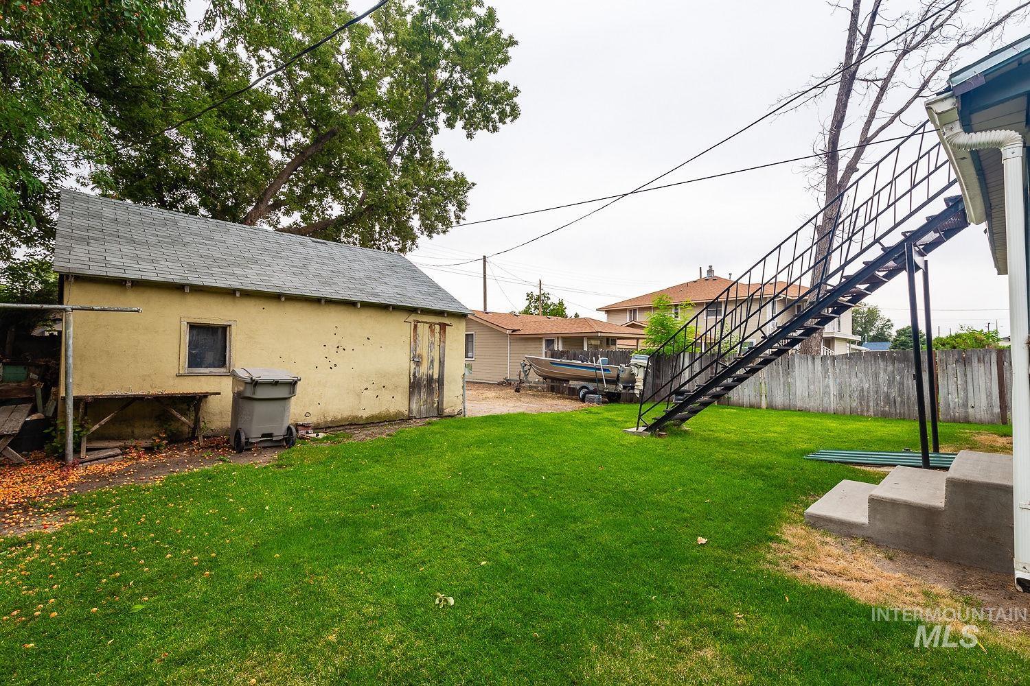 212 N 14th Ave., Nampa, Idaho 83687, 1 Bedroom, 1 Bathroom, Residential Income For Sale, Price $375,000, 98924388