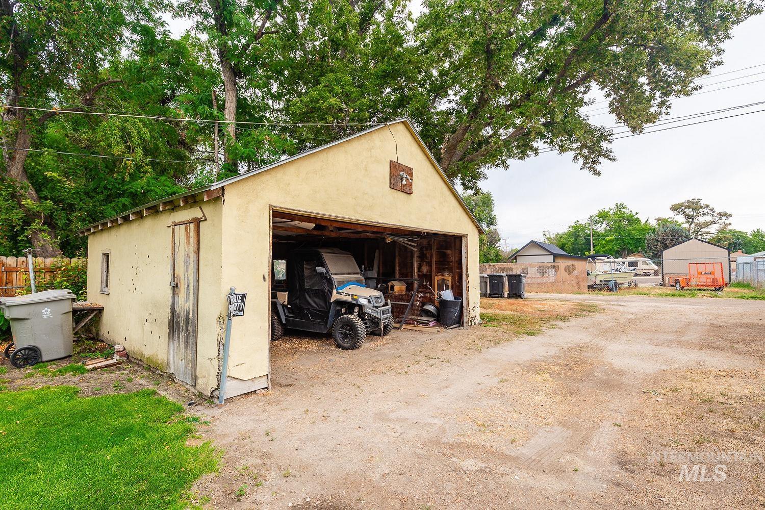 212 N 14th Ave., Nampa, Idaho 83687, 1 Bedroom, 1 Bathroom, Residential Income For Sale, Price $375,000, 98924388