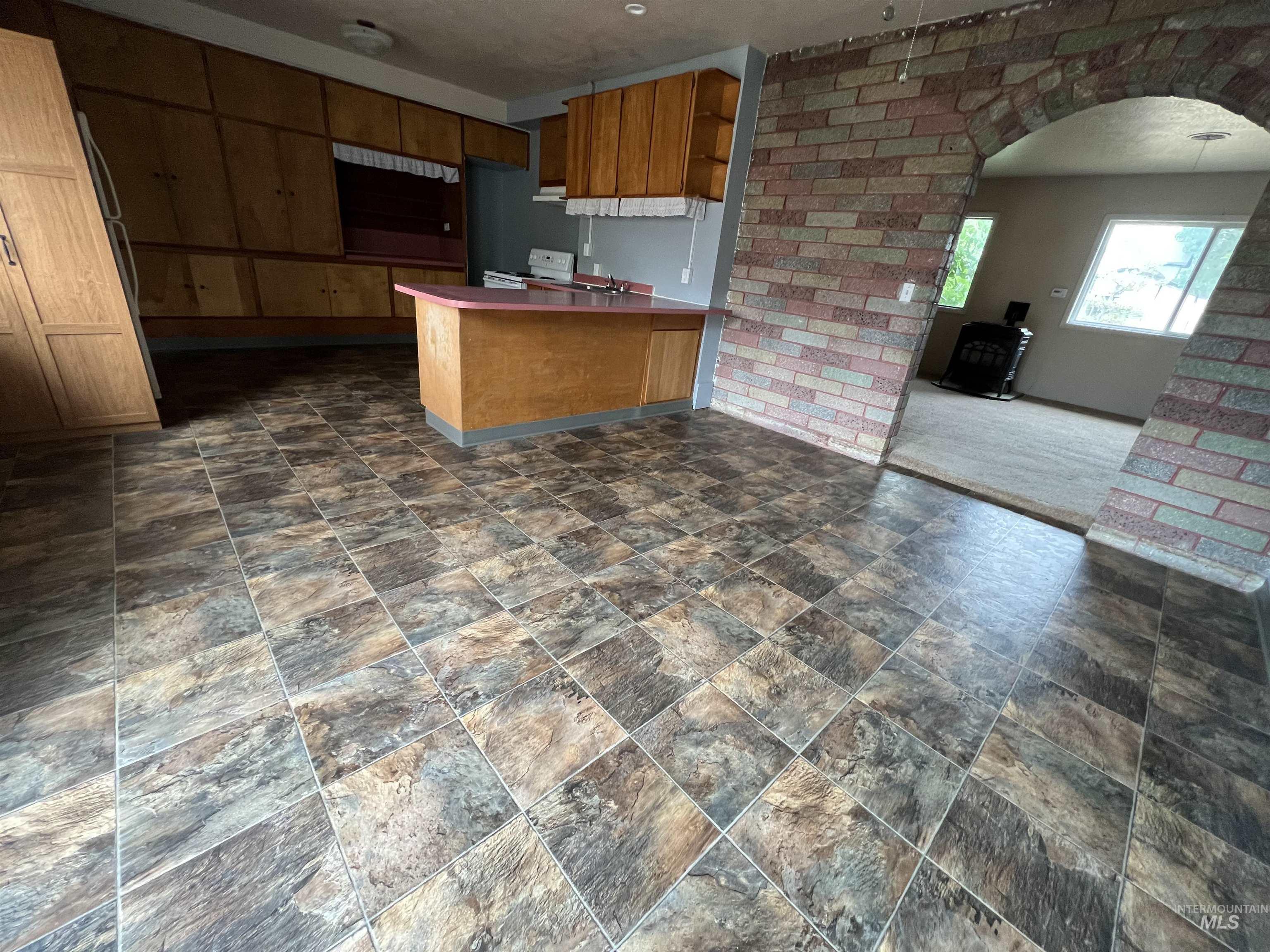 201 S Exeter, Council, Idaho 83612, 3 Bedrooms, 1 Bathroom, Residential Income For Sale, Price $399,900, 98924429
