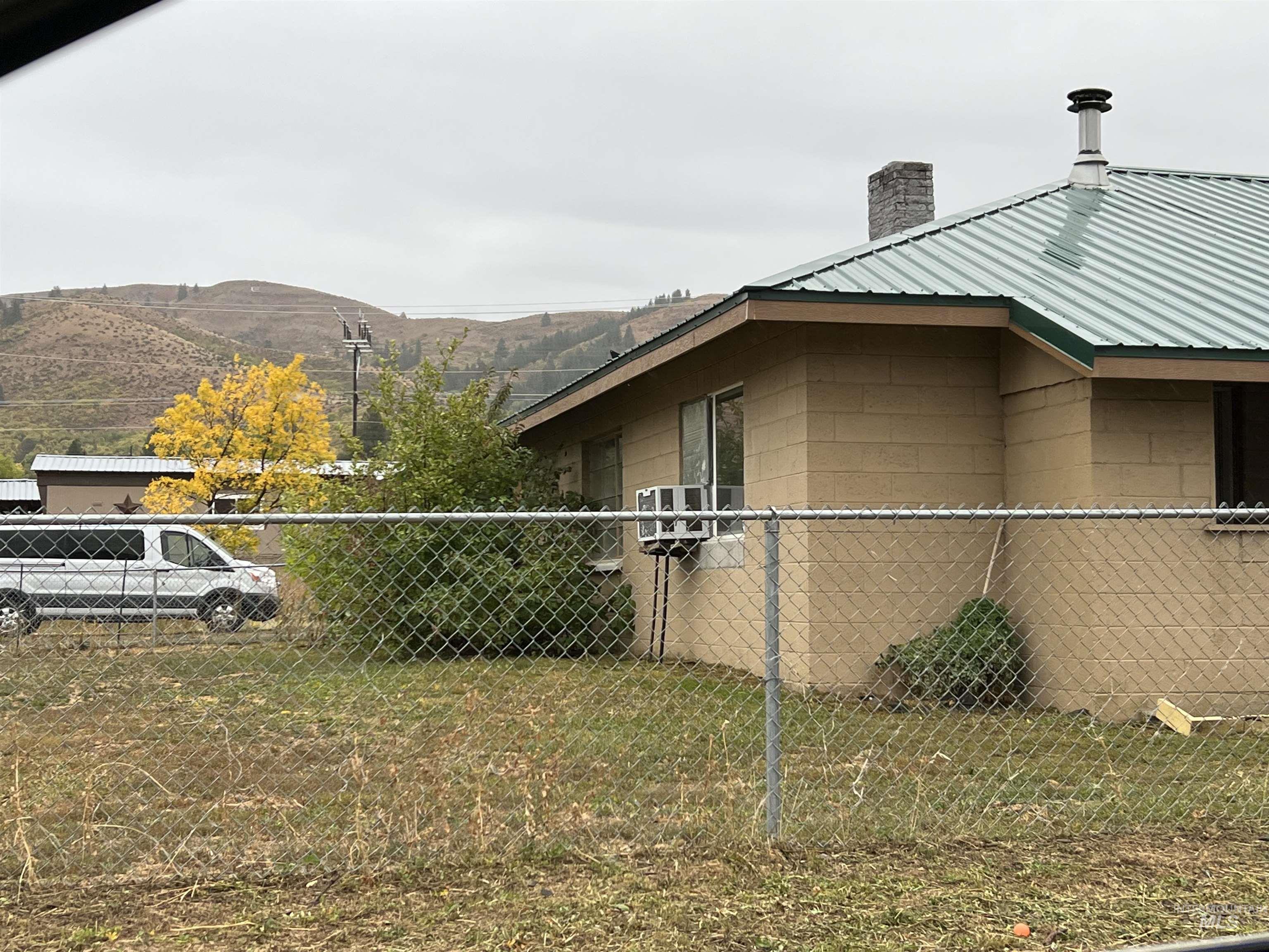 201 S Exeter, Council, Idaho 83612, 3 Bedrooms, 1 Bathroom, Residential Income For Sale, Price $399,900, 98924429