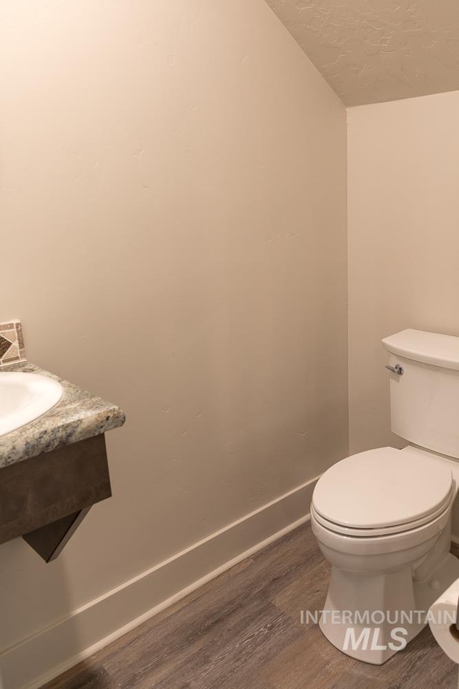 789 NW 3rd #2, Ontario, Oregon 97914, 2 Bedrooms, 1 Bathroom, Rental For Rent, Price $1,650, 98924485