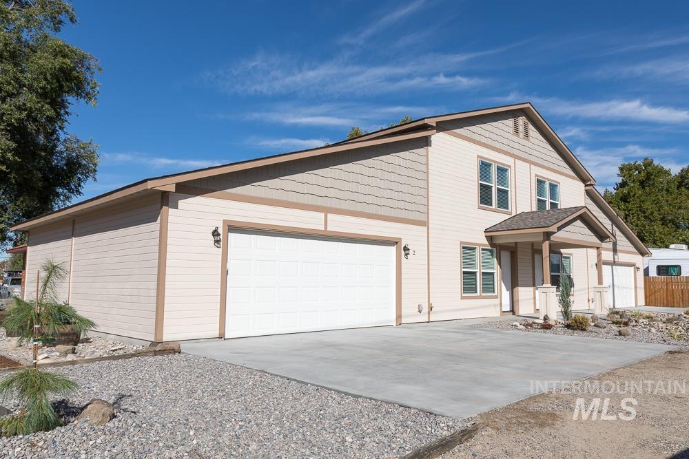 789 NW 3rd #2, Ontario, Oregon 97914, 2 Bedrooms, 1 Bathroom, Rental For Rent, Price $1,650, 98924485