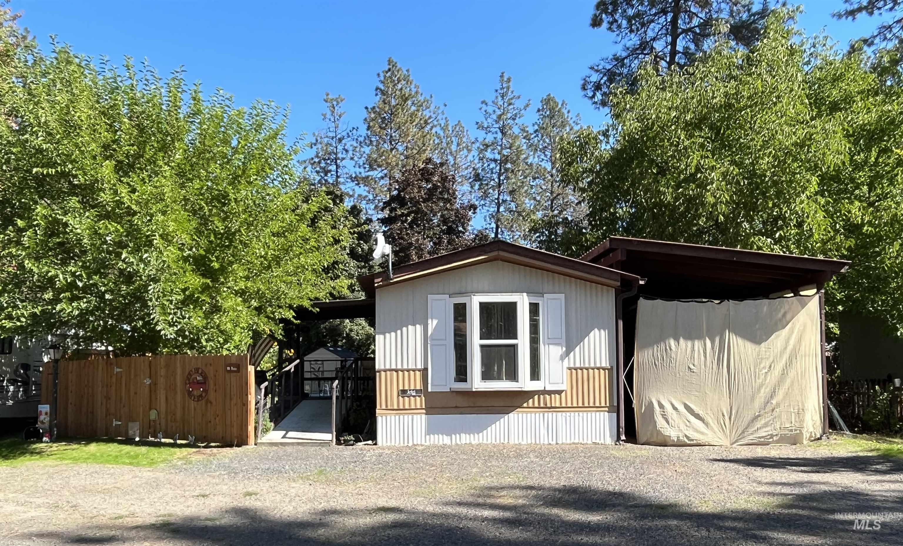 10 Bass Ln, Orofino, Idaho 83544, 2 Bedrooms, 1 Bathroom, Residential For Sale, Price $60,000, 98924514