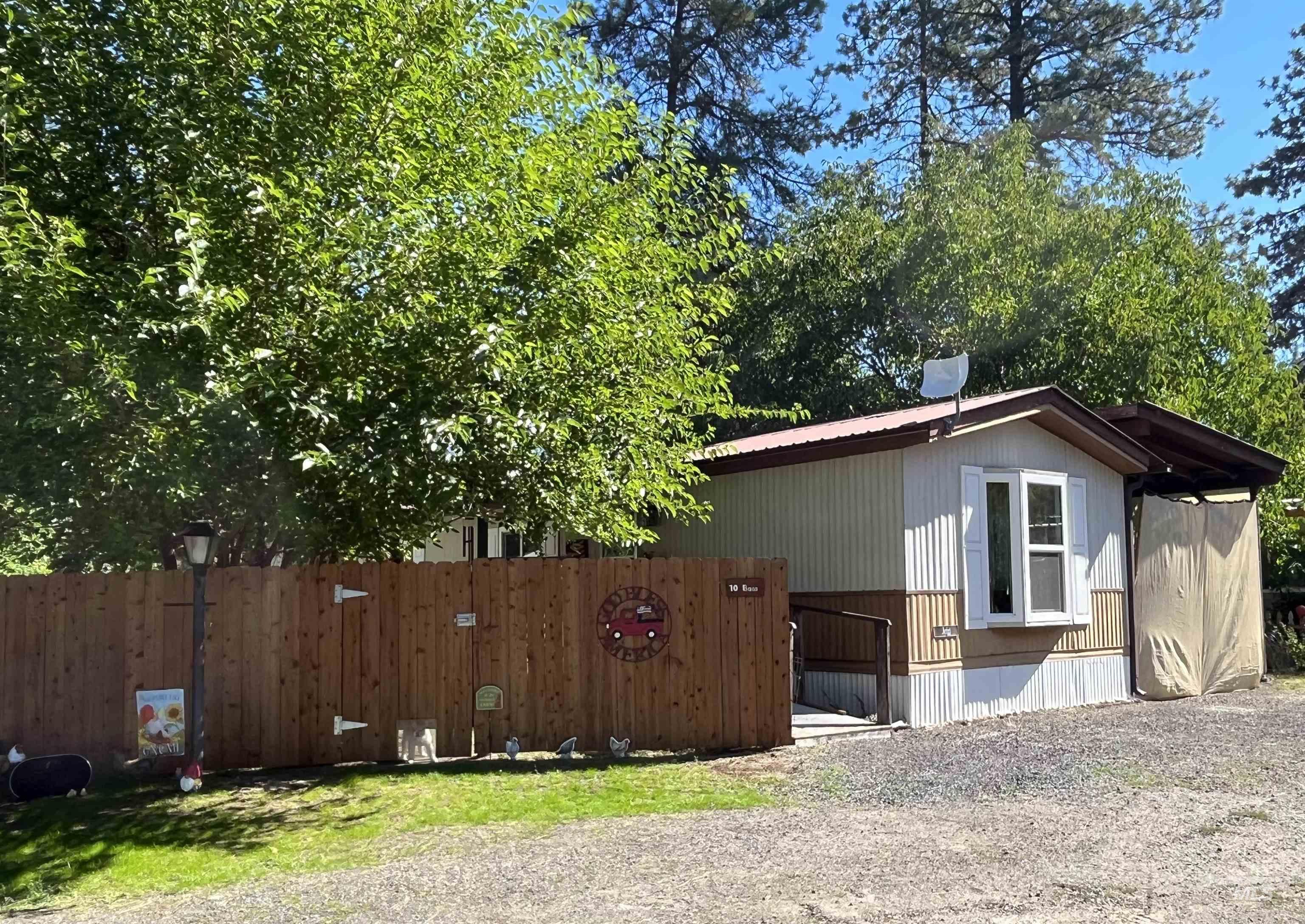 10 Bass Ln, Orofino, Idaho 83544, 2 Bedrooms, 1 Bathroom, Residential For Sale, Price $60,000, 98924514