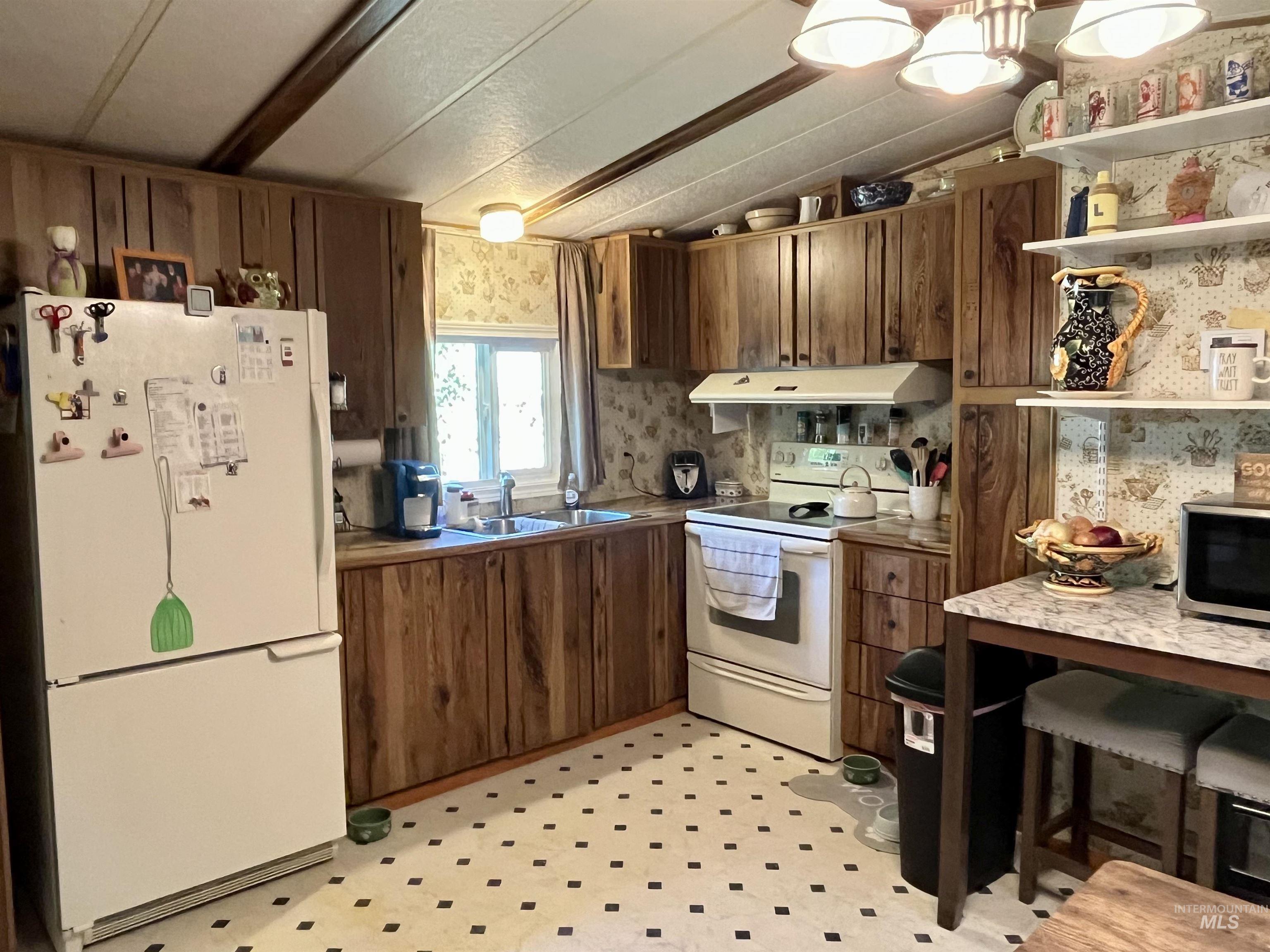 10 Bass Ln, Orofino, Idaho 83544, 2 Bedrooms, 1 Bathroom, Residential For Sale, Price $60,000, 98924514