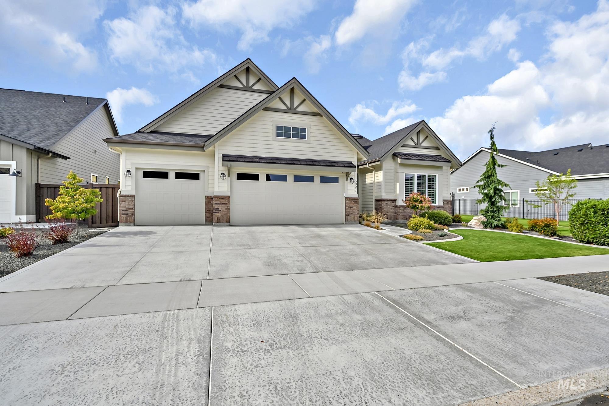 3097 W Antelope View Drive, Boise, Idaho 83714, 3 Bedrooms, 2.5 Bathrooms, Residential For Sale, Price $869,900,MLS 98924537